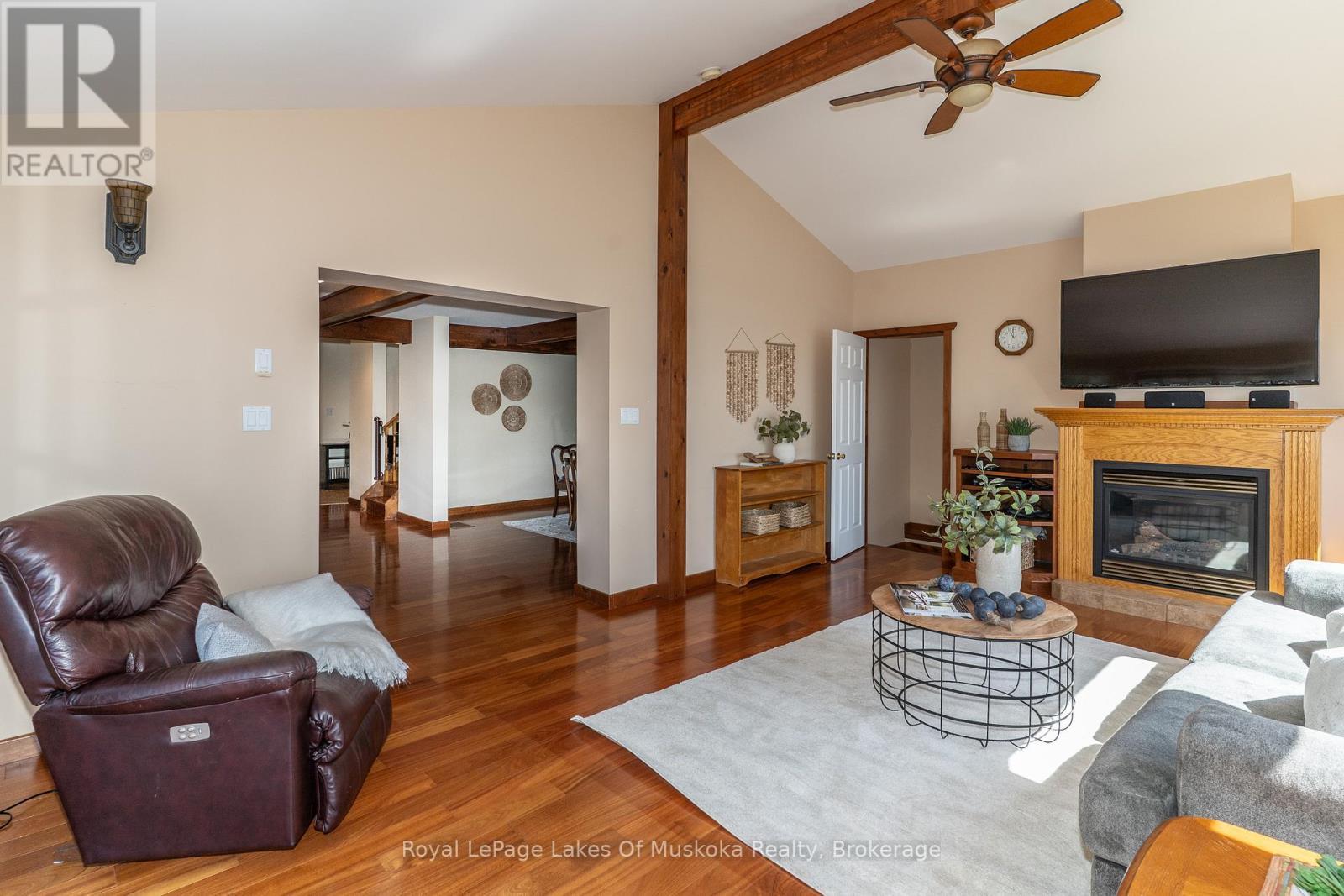 












1128 KAWAGAMA LAKE ROAD

,
Algonquin Highlands (Sherborne),




Ontario
P0A1E0

