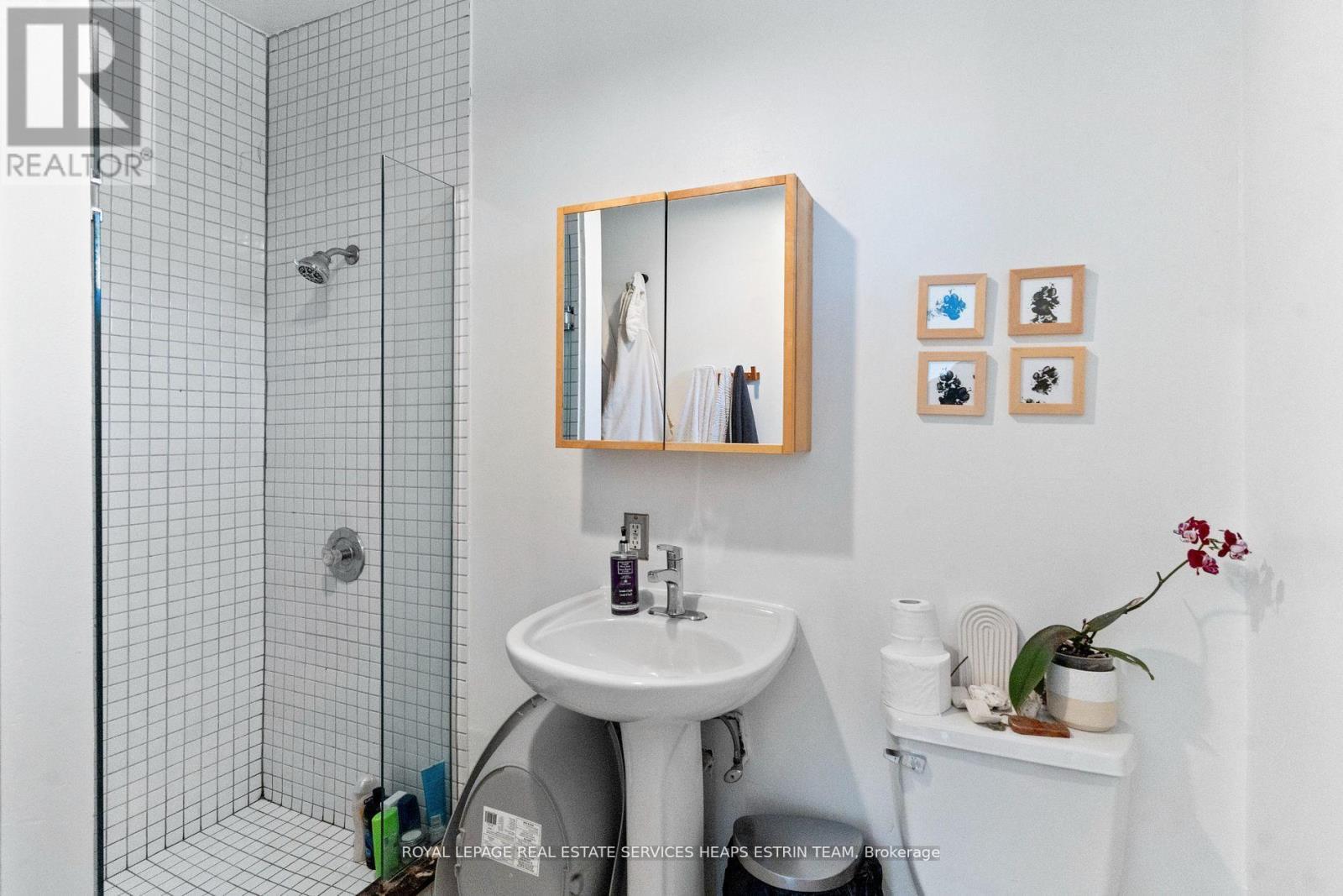 












14 & 16 SKEY LANE

,
Toronto,




Ontario
M6J3S4

