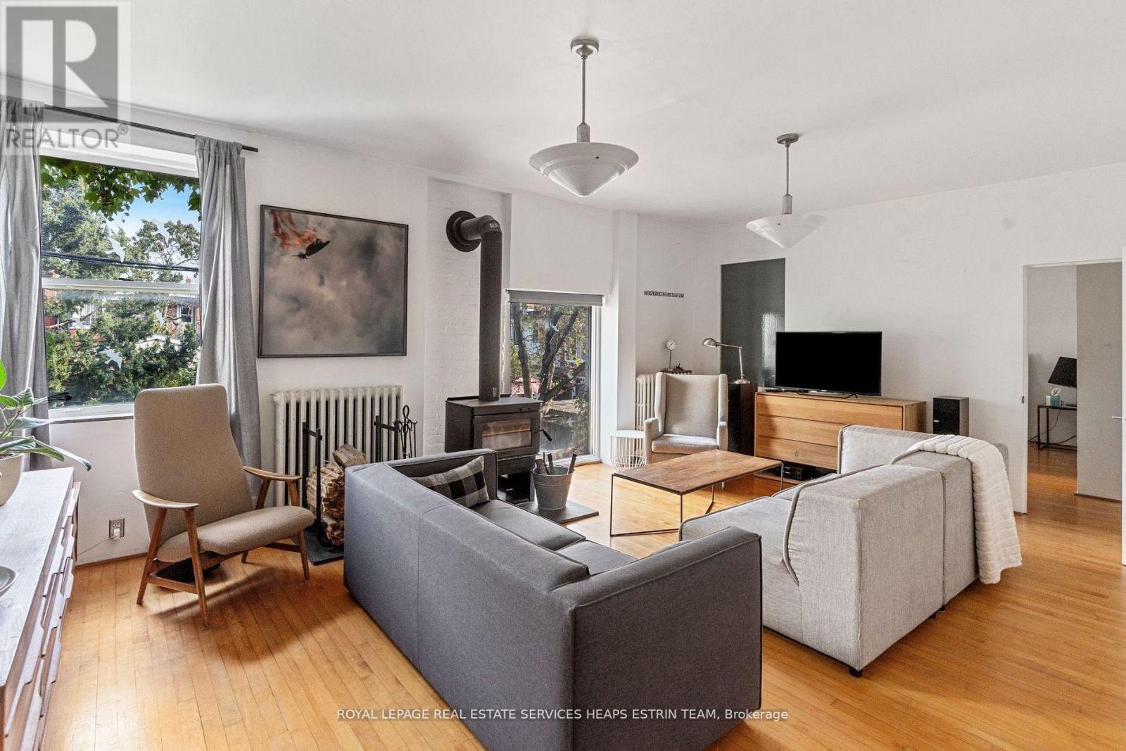 












14 & 16 SKEY LANE

,
Toronto,




Ontario
M6J3S4

