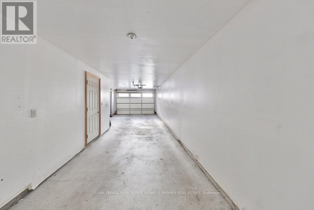 












10 - 2160 TRAFALGAR ROAD W

,
Oakville,




Ontario
L6H7H2

