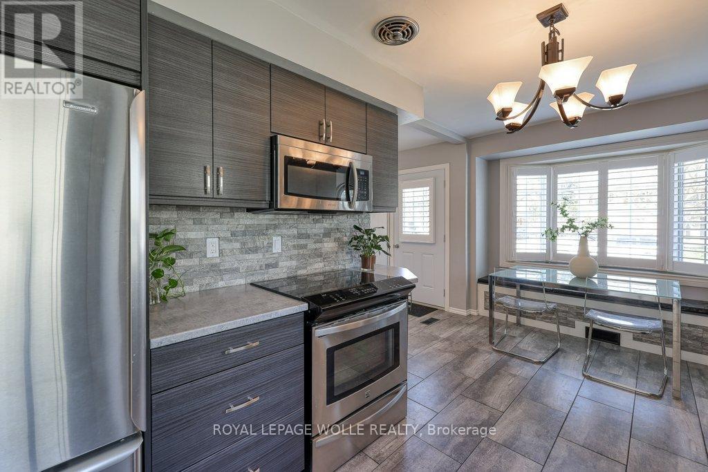 












1014B NESBITT CRESCENT

,
Woodstock,




Ontario
N4S7P1


