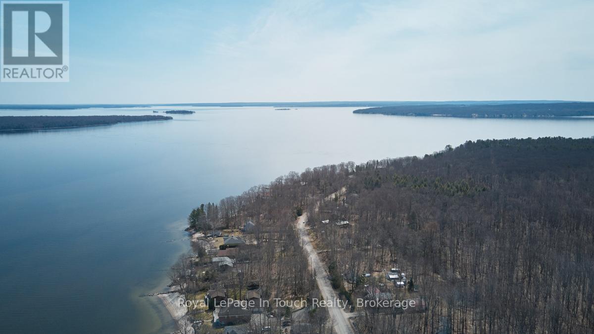 












PARK LOT A CHAMPLAIN ROAD

,
Tiny,







Ontario
L9M0C1

