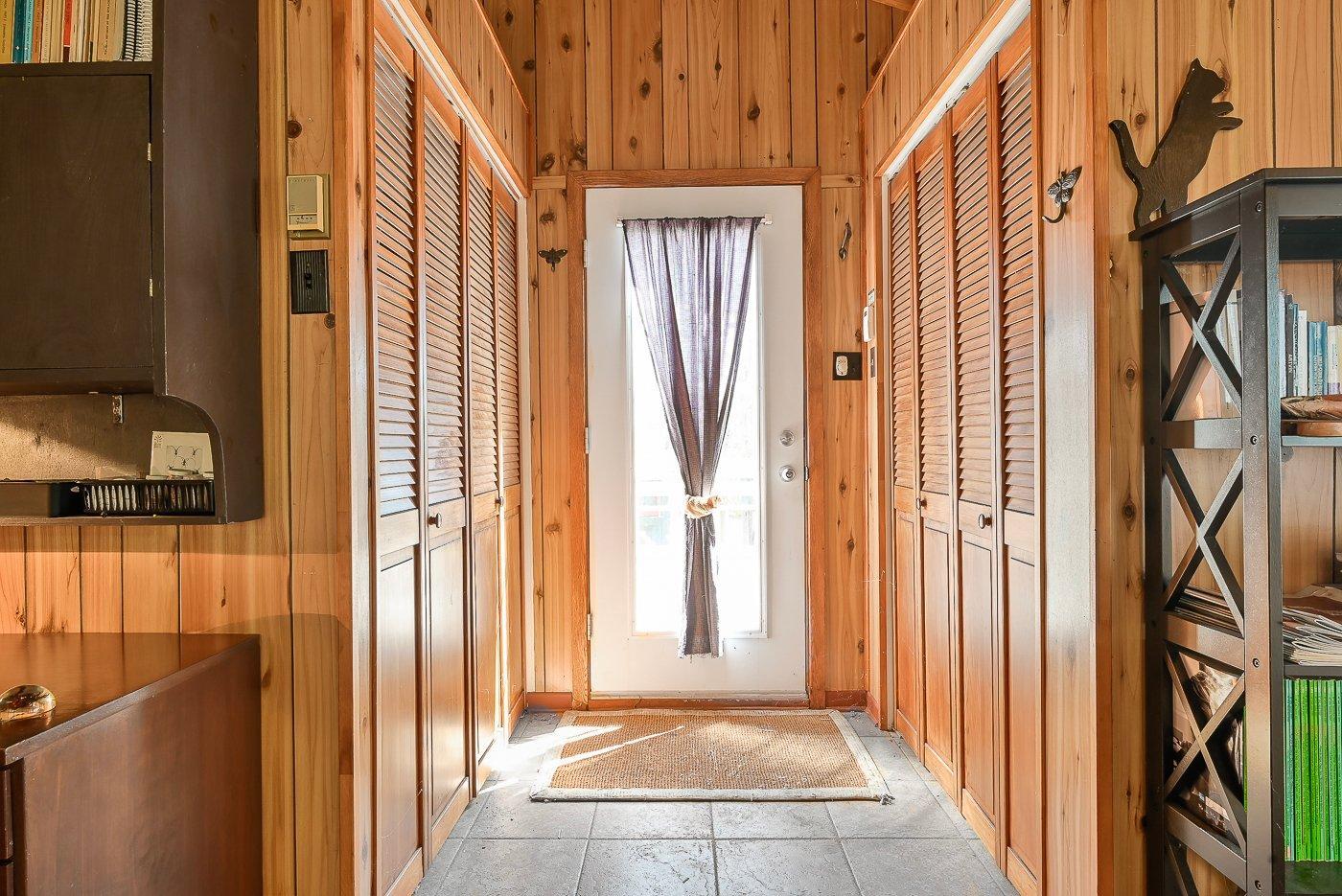 









1000


Rue Béique

,
Mont-Saint-Hilaire,




QC
J3G4S6

