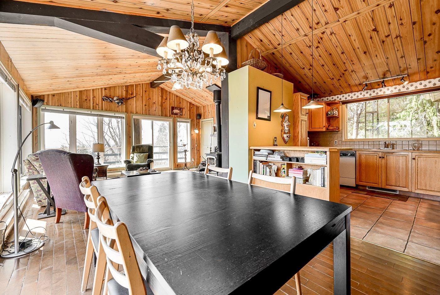 









1000


Rue Béique

,
Mont-Saint-Hilaire,




QC
J3G4S6

