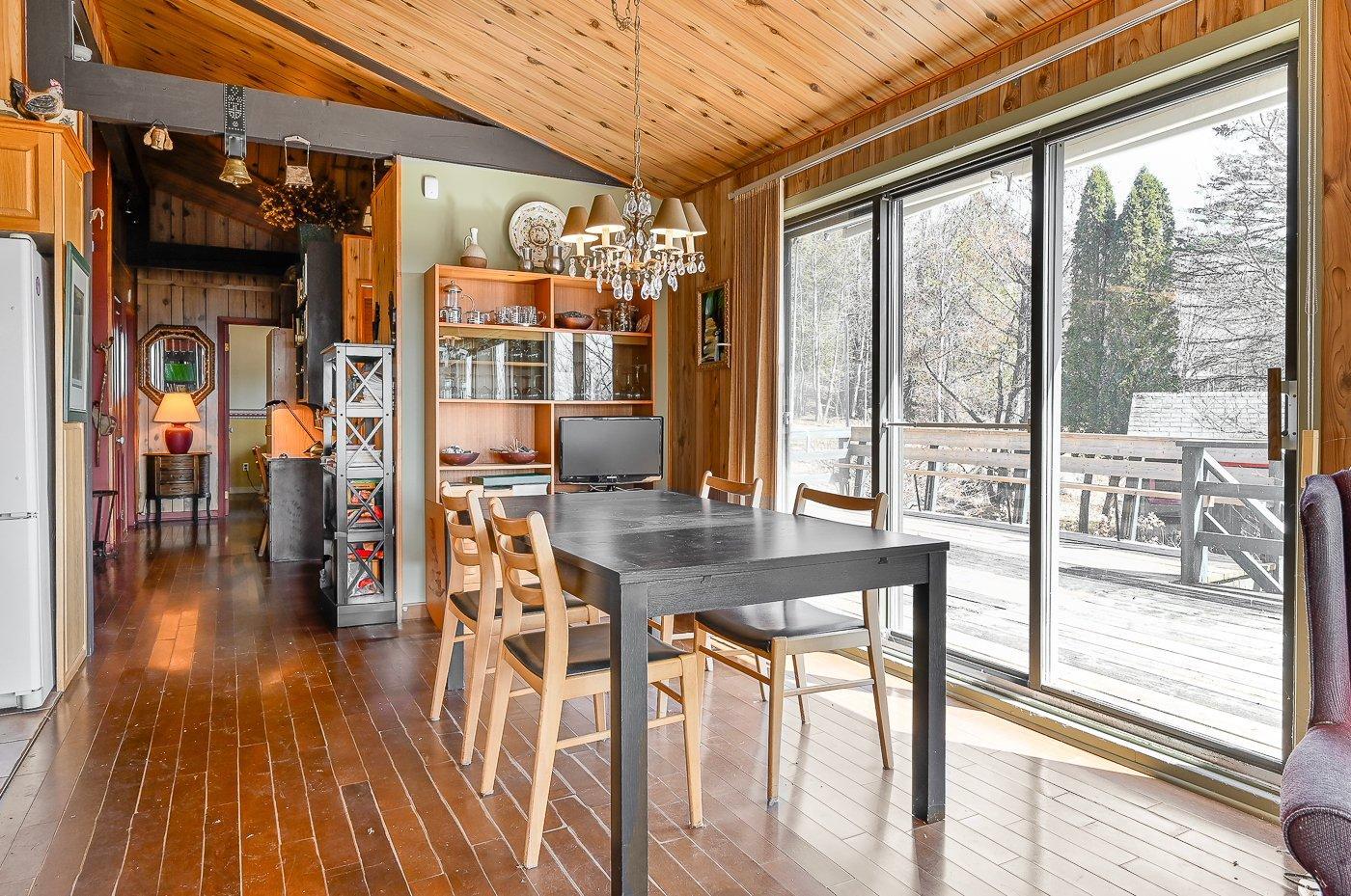 









1000


Rue Béique

,
Mont-Saint-Hilaire,




QC
J3G4S6


