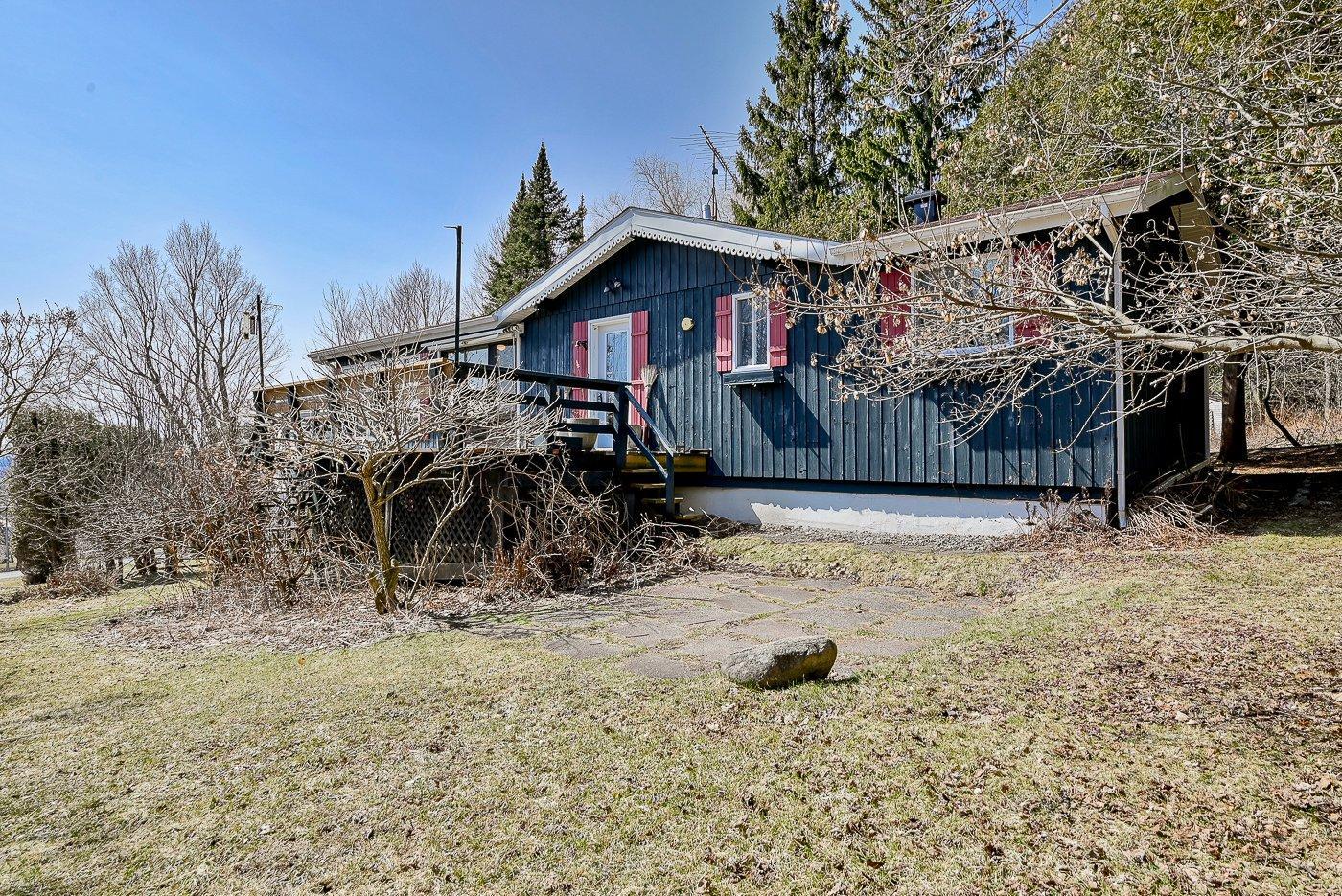 









1000


Rue Béique

,
Mont-Saint-Hilaire,




QC
J3G4S6

