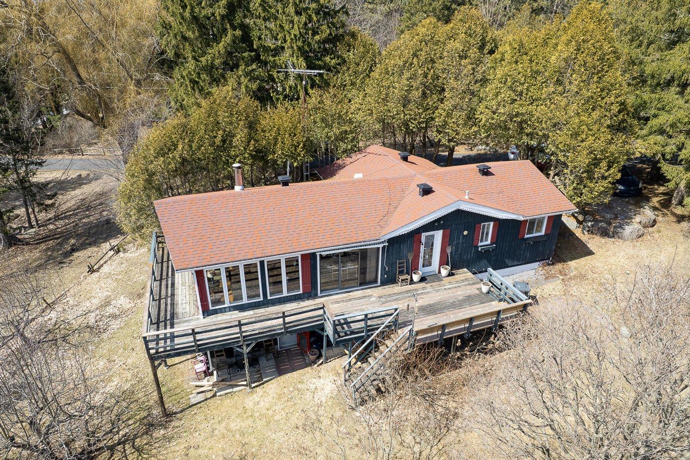 









1000


Rue Béique

,
Mont-Saint-Hilaire,




QC
J3G4S6

