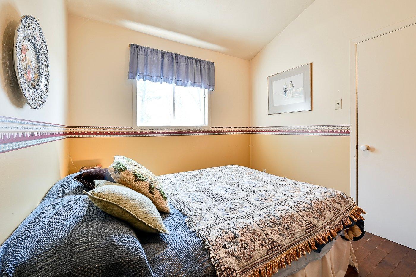 









1000


Rue Béique

,
Mont-Saint-Hilaire,




QC
J3G4S6

