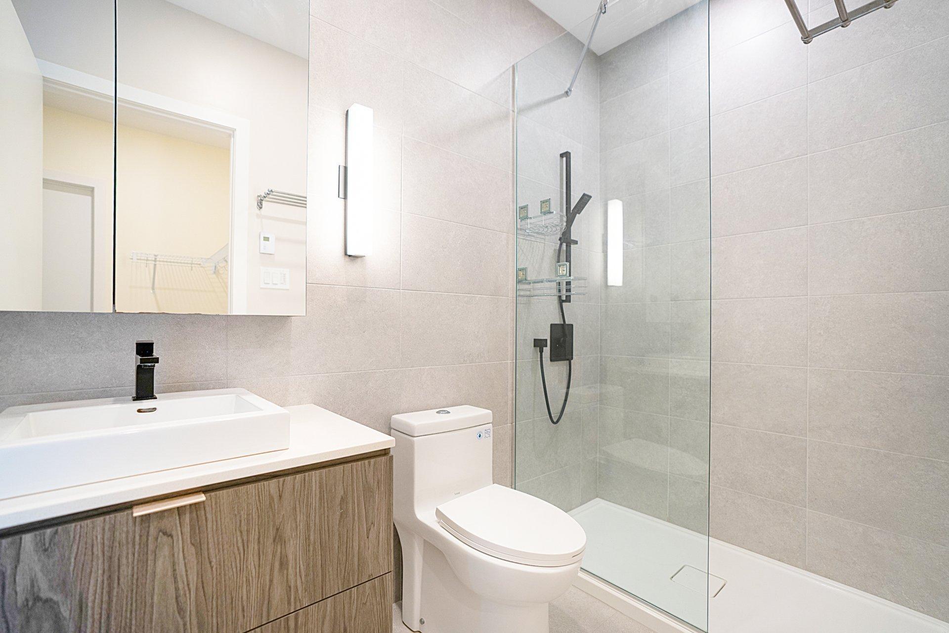 









1911


Rue Suzanne-Coallier

,
Montréal (Saint-Laurent),




QC
H4M0A8

