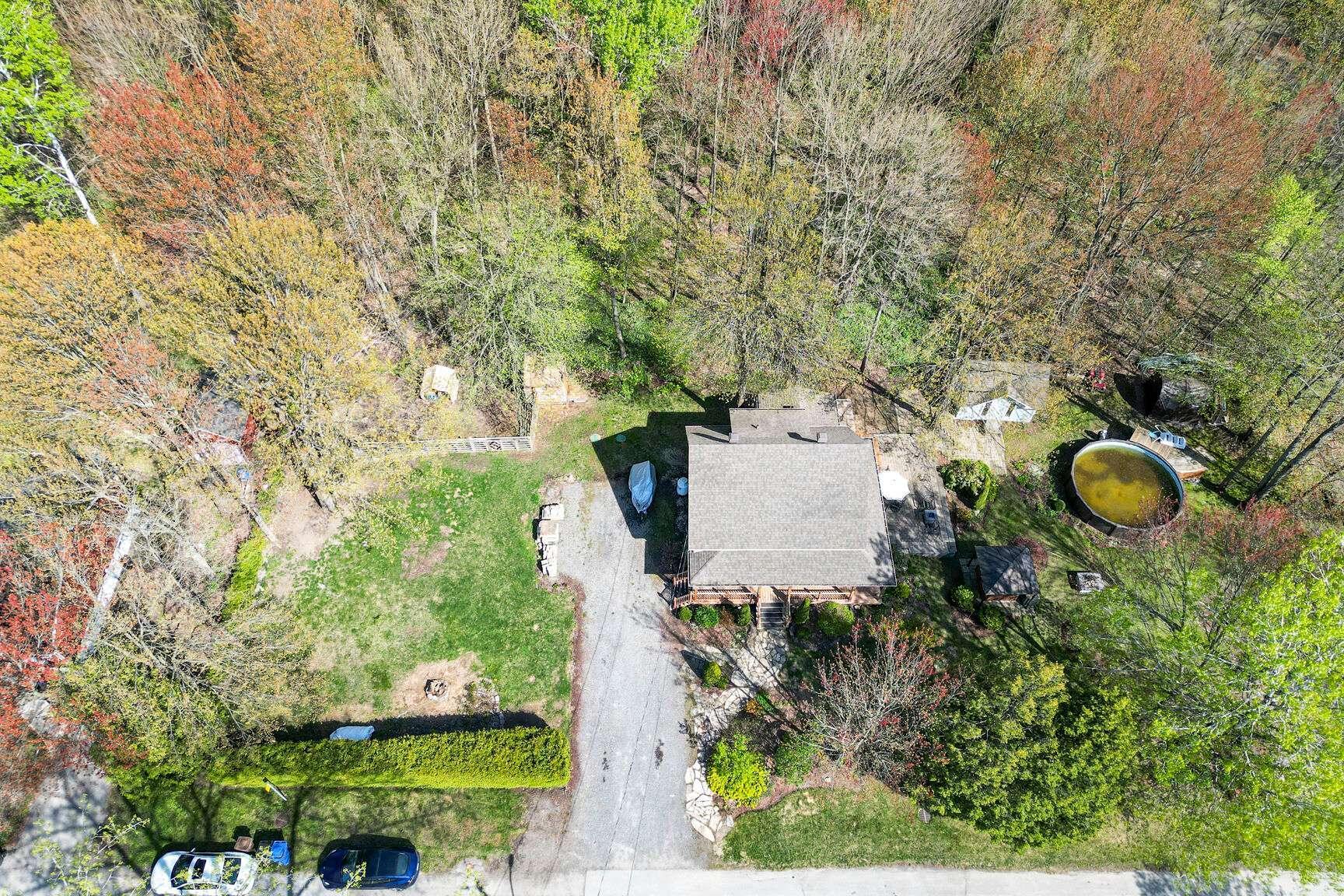 









2043


Av. Pierre

,
Mascouche,




QC
J7K3C2

