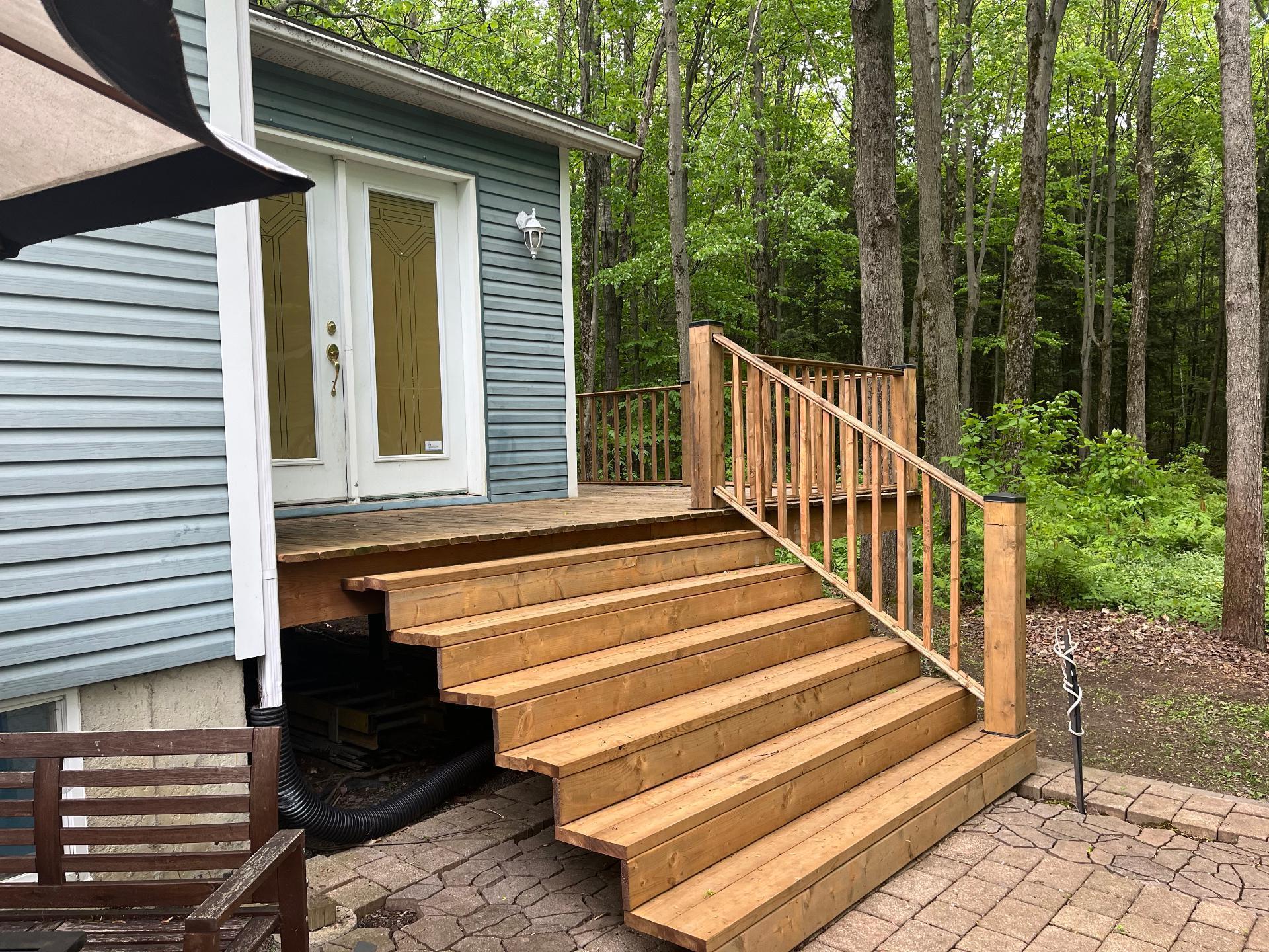 









2043


Av. Pierre

,
Mascouche,




QC
J7K3C2

