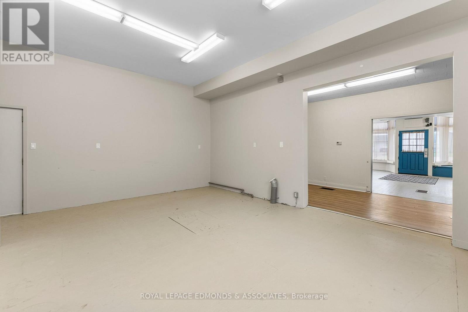 












421 BOUNDARY ROAD E

,
Pembroke,




Ontario
K8A6K9

