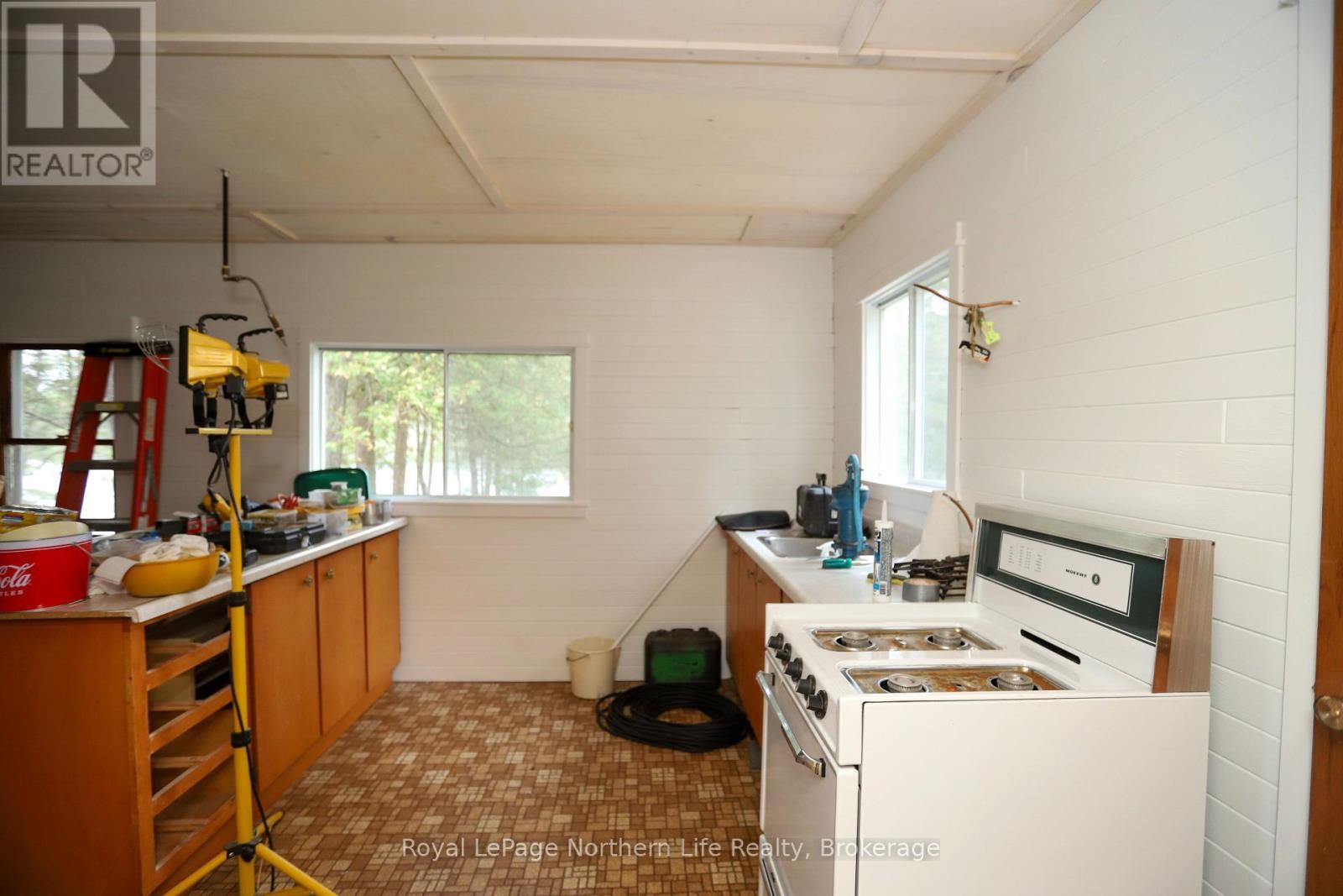 












C - 28 CASSELS LAKE ISLAND

,
Temagami,




Ontario
P0H2H0

