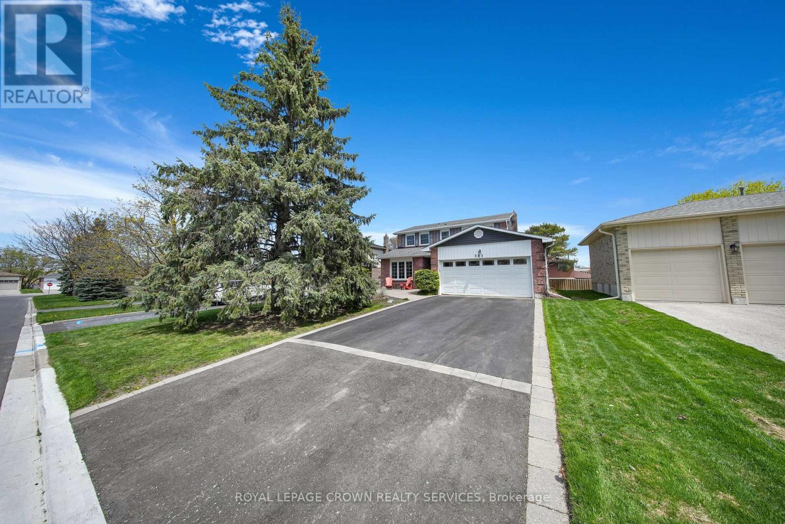 












383 ASHWORTH DRIVE

,
Newmarket,




Ontario
L3Y6T7

