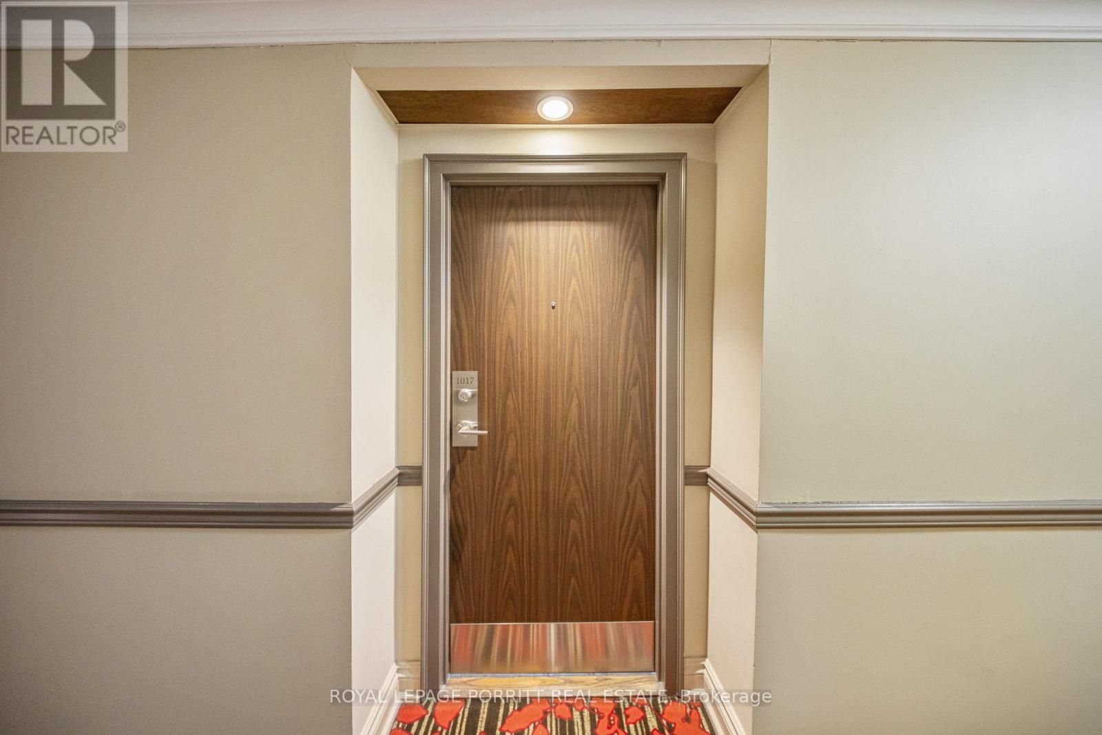 












1017 - 1485 LAKESHORE ROAD E

,
Mississauga,




Ontario
L5E3G2

