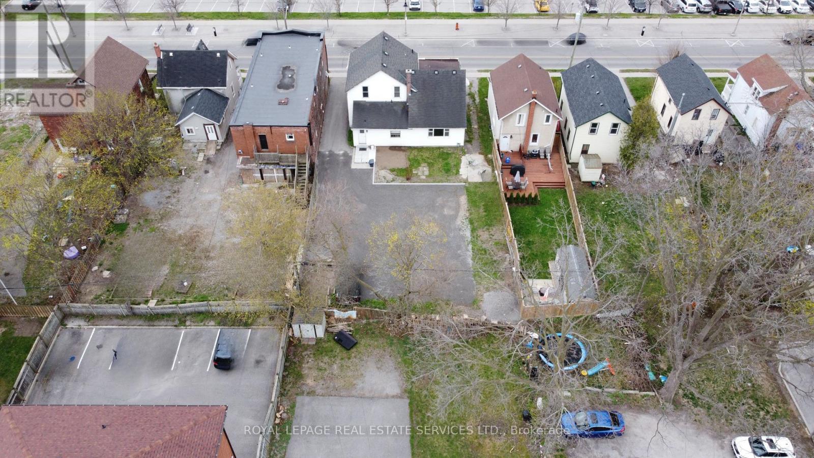 












150 WILLIAM STREET E

,
Oshawa,




Ontario
L1G1K6

