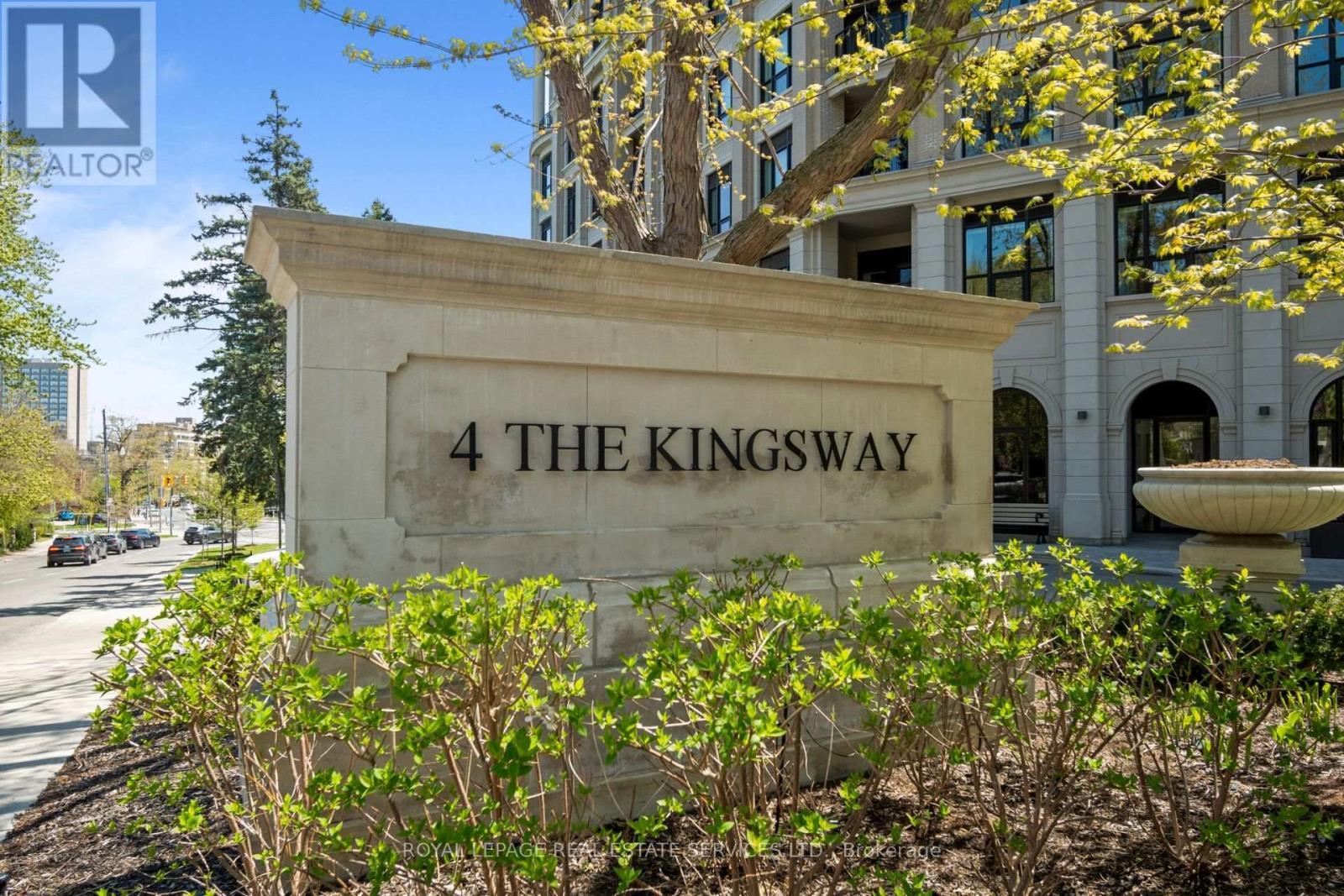 












505 - 4 THE KINGSWAY

,
Toronto,




Ontario
M8X2T1

