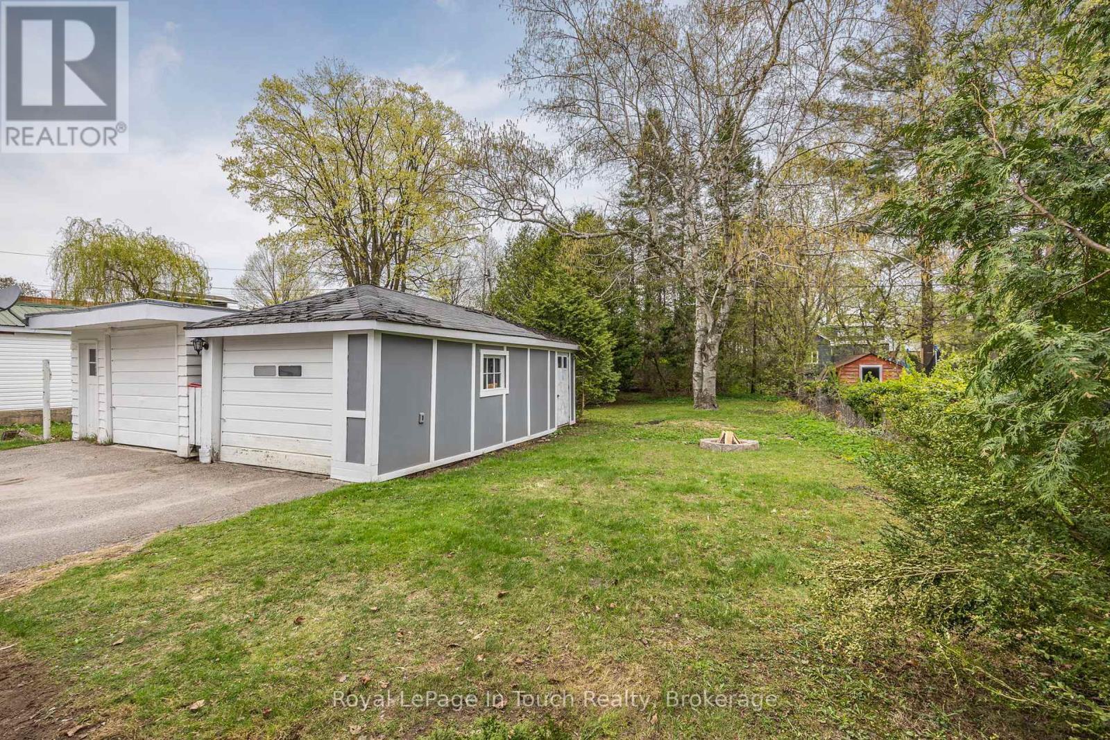 












475 MIDLAND AVENUE

,
Midland,




Ontario
L4R3L4


