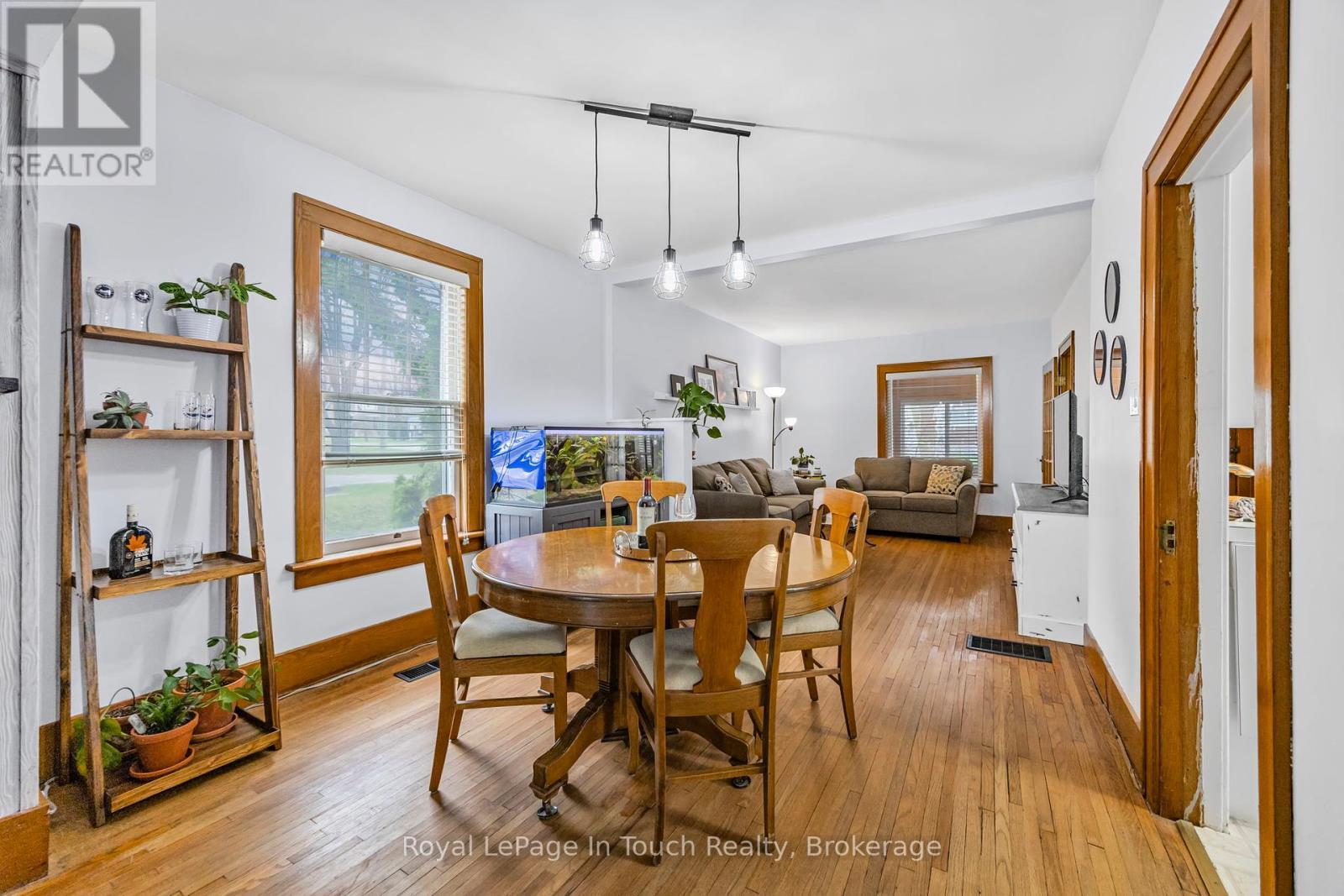 












475 MIDLAND AVENUE

,
Midland,




Ontario
L4R3L4

