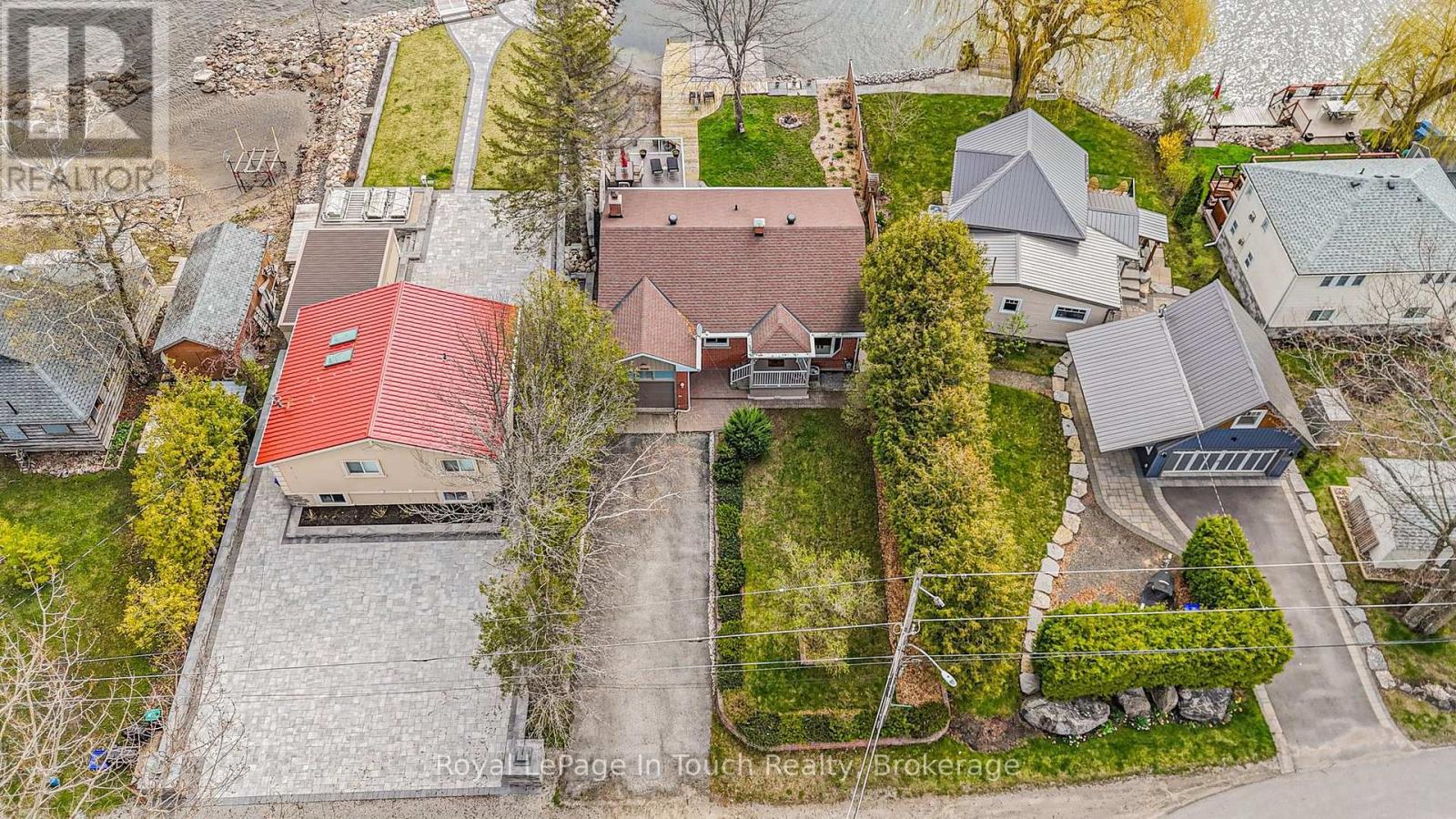 












278 ROBINS POINT ROAD

,
Tay (Victoria Harbour),




Ontario
L0K2A0

