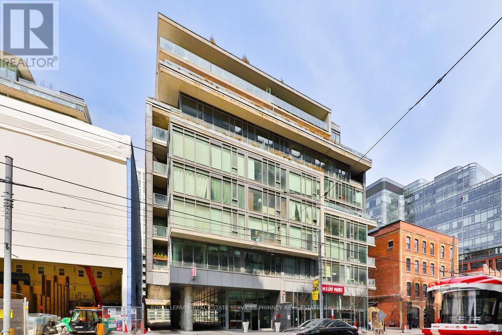












207 - 650 KING STREET W

,
Toronto,




Ontario
M5V0H6

