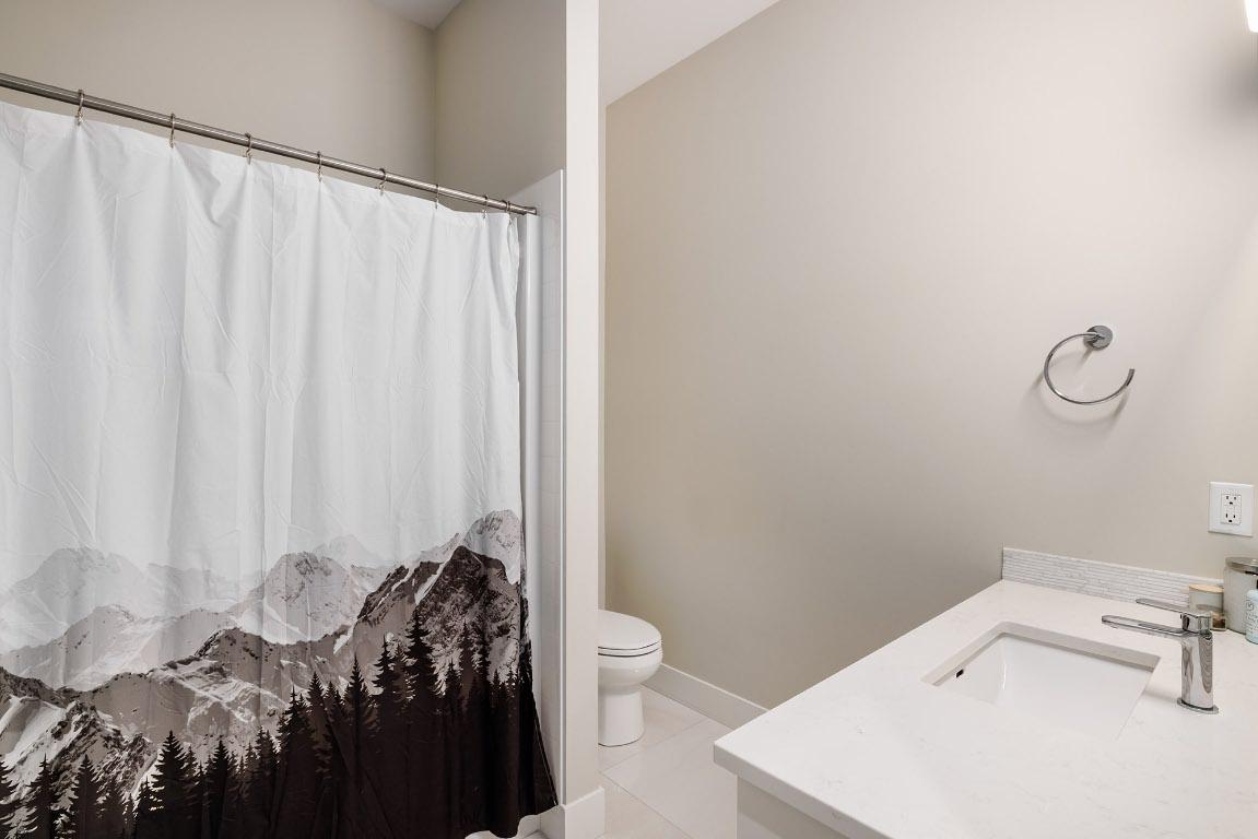 









10282


Long

Road,
Lake Country,




BC
V4V 0A9

