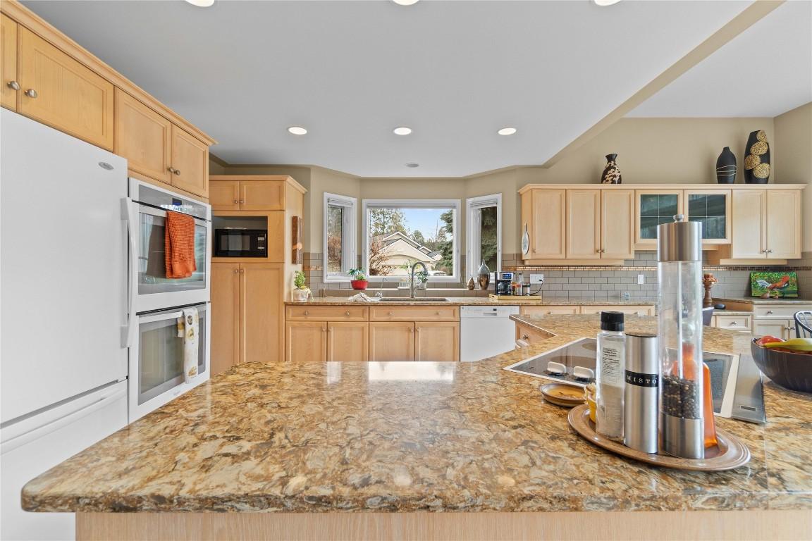 









3886


Gallaghers

Grange,
Kelowna,




BC
V1W 3Z9

