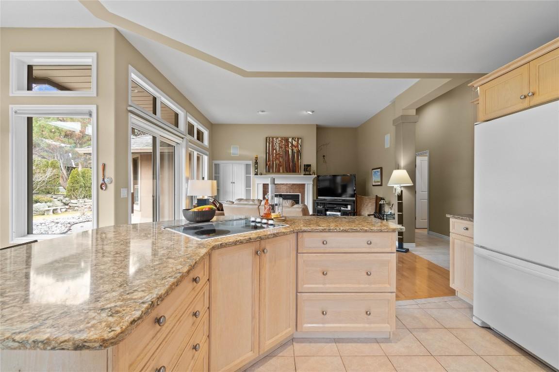 









3886


Gallaghers

Grange,
Kelowna,




BC
V1W 3Z9

