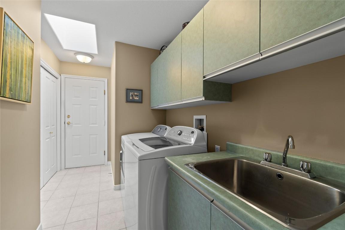 









3886


Gallaghers

Grange,
Kelowna,




BC
V1W 3Z9

