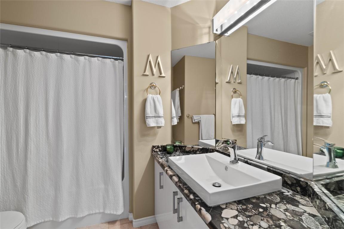 









3886


Gallaghers

Grange,
Kelowna,




BC
V1W 3Z9

