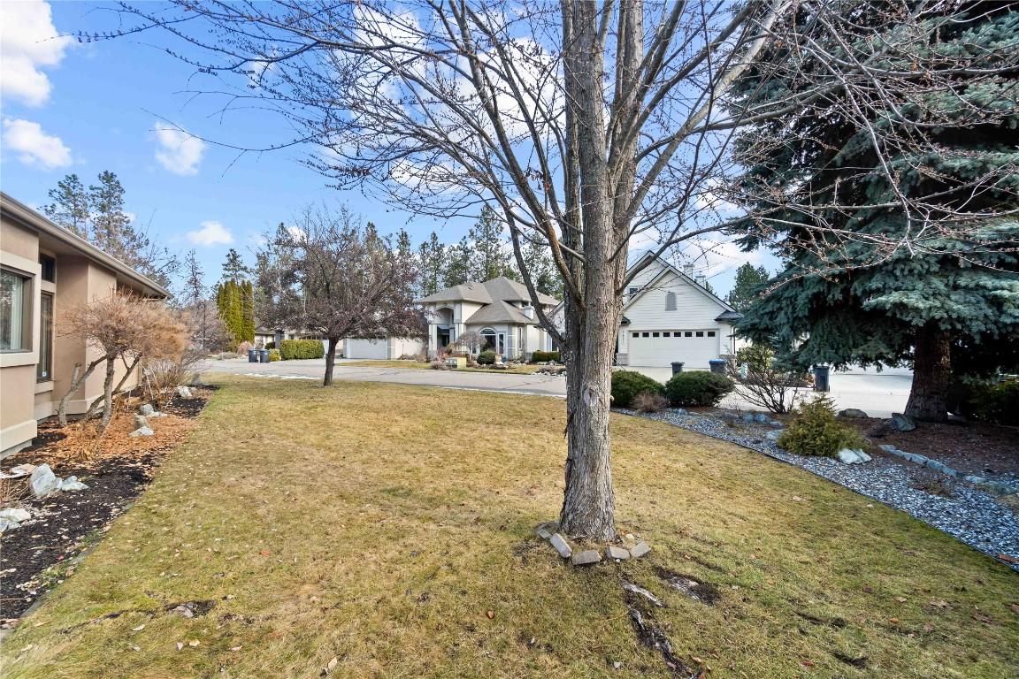 









3886


Gallaghers

Grange,
Kelowna,




BC
V1W 3Z9

