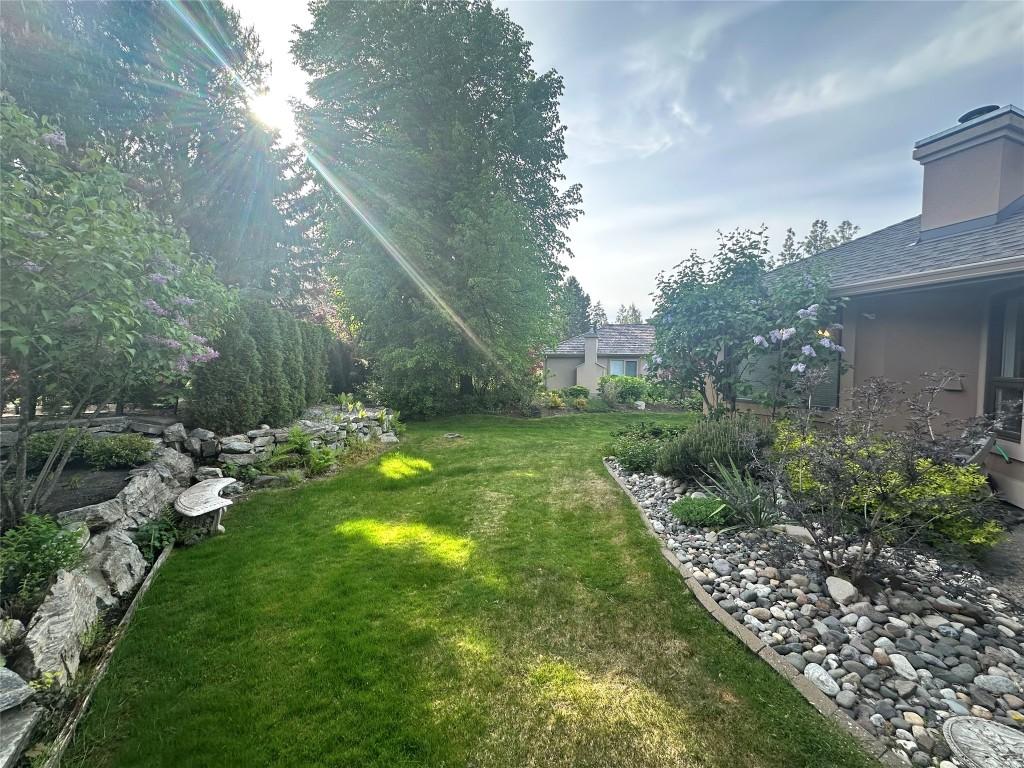 









3886


Gallaghers

Grange,
Kelowna,




BC
V1W 3Z9

