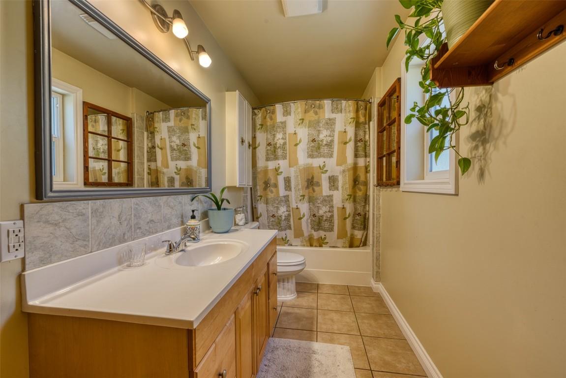









7885


Alpine

Road,
Kelowna,




BC
V1Z 3V4

