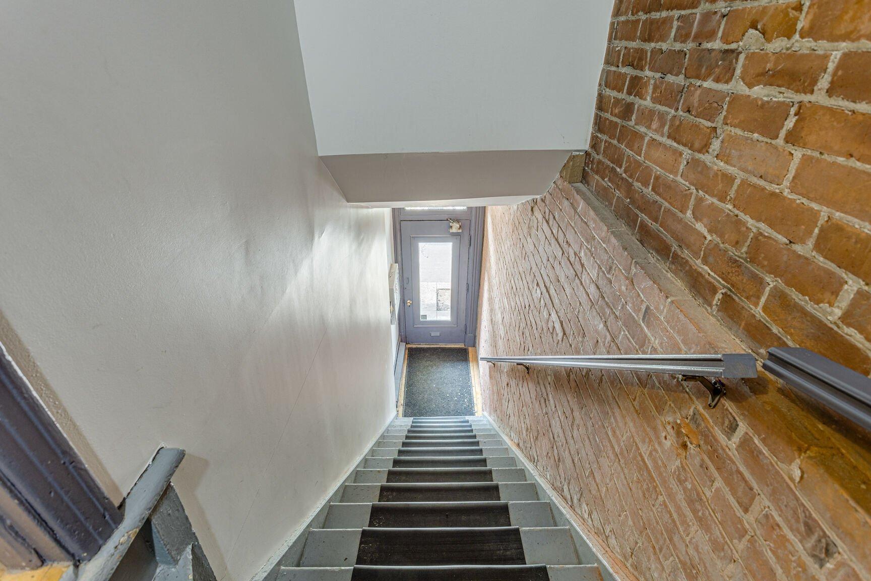 









4003


Rue St-Hubert

, 2,
Montréal (Le Plateau-Mont-Royal),




QC
H2L1B3

