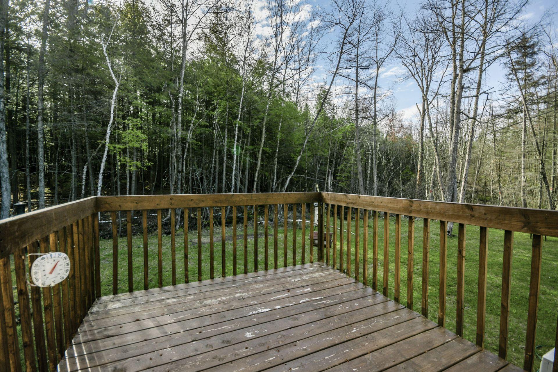 









228


Rue du Quartier

,
Sainte-Sophie,




QC
J5J0P6

