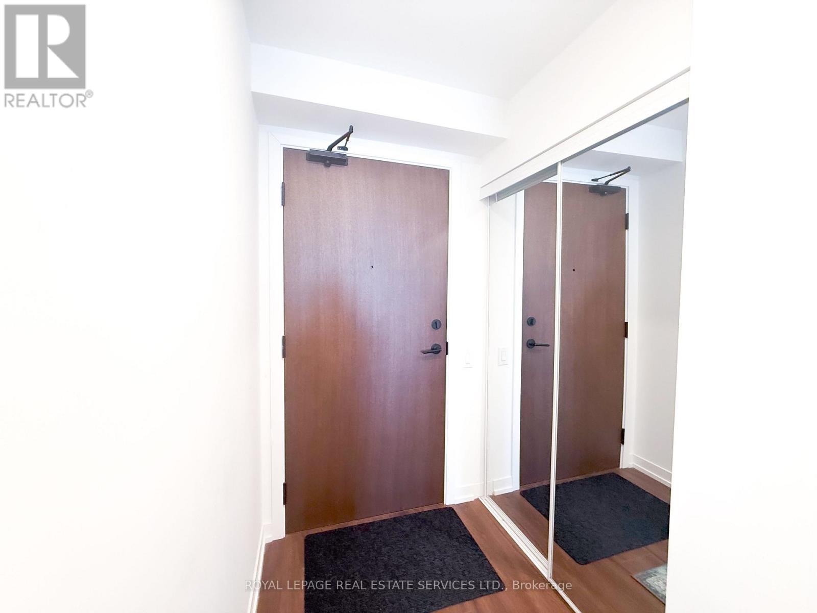 












2312 - 4065 CONFEDERATION PARKWAY

,
Mississauga,




Ontario
L5B0L4

