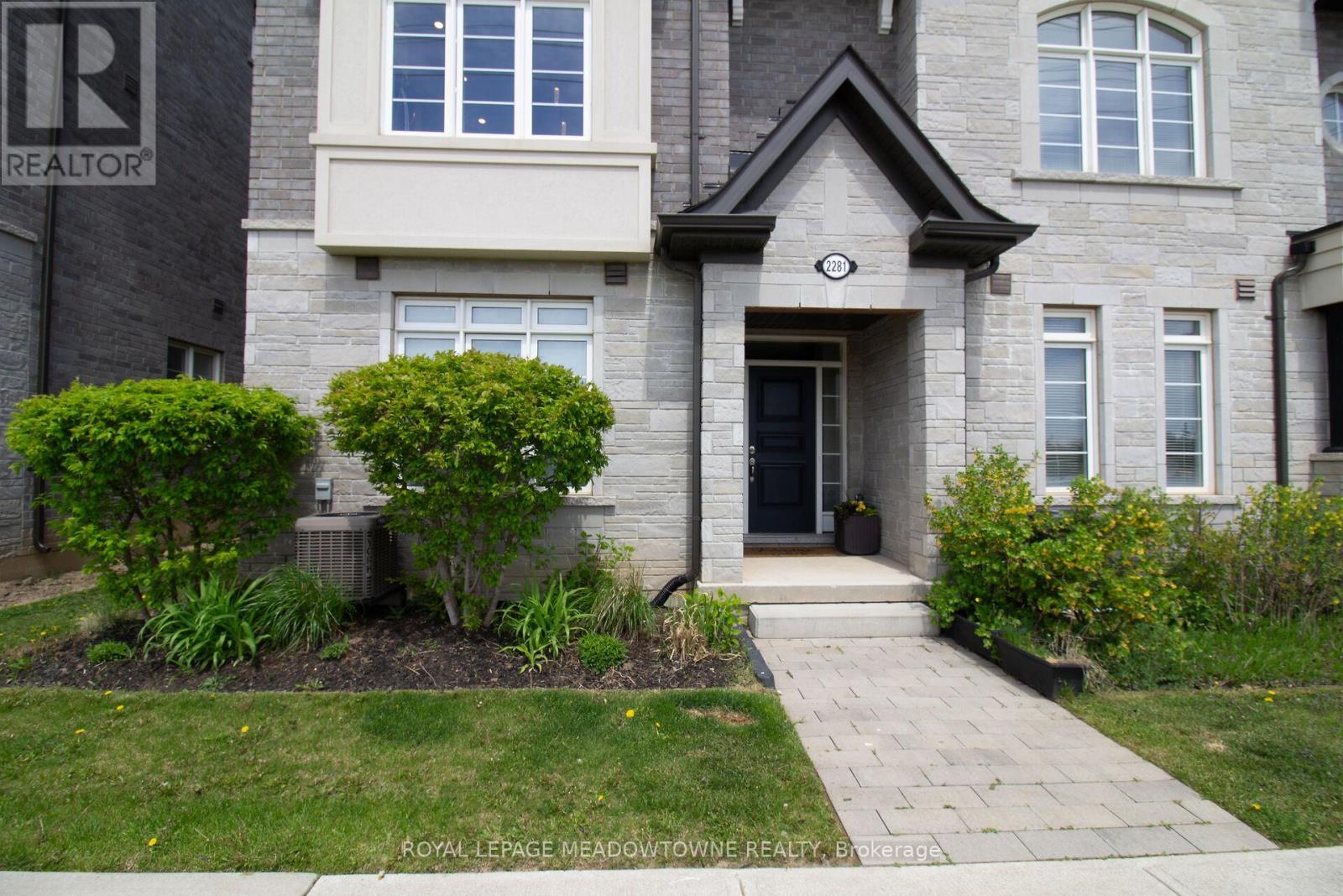 












2281 KHALSA GATE

,
Oakville,




Ontario
L6M1P4

