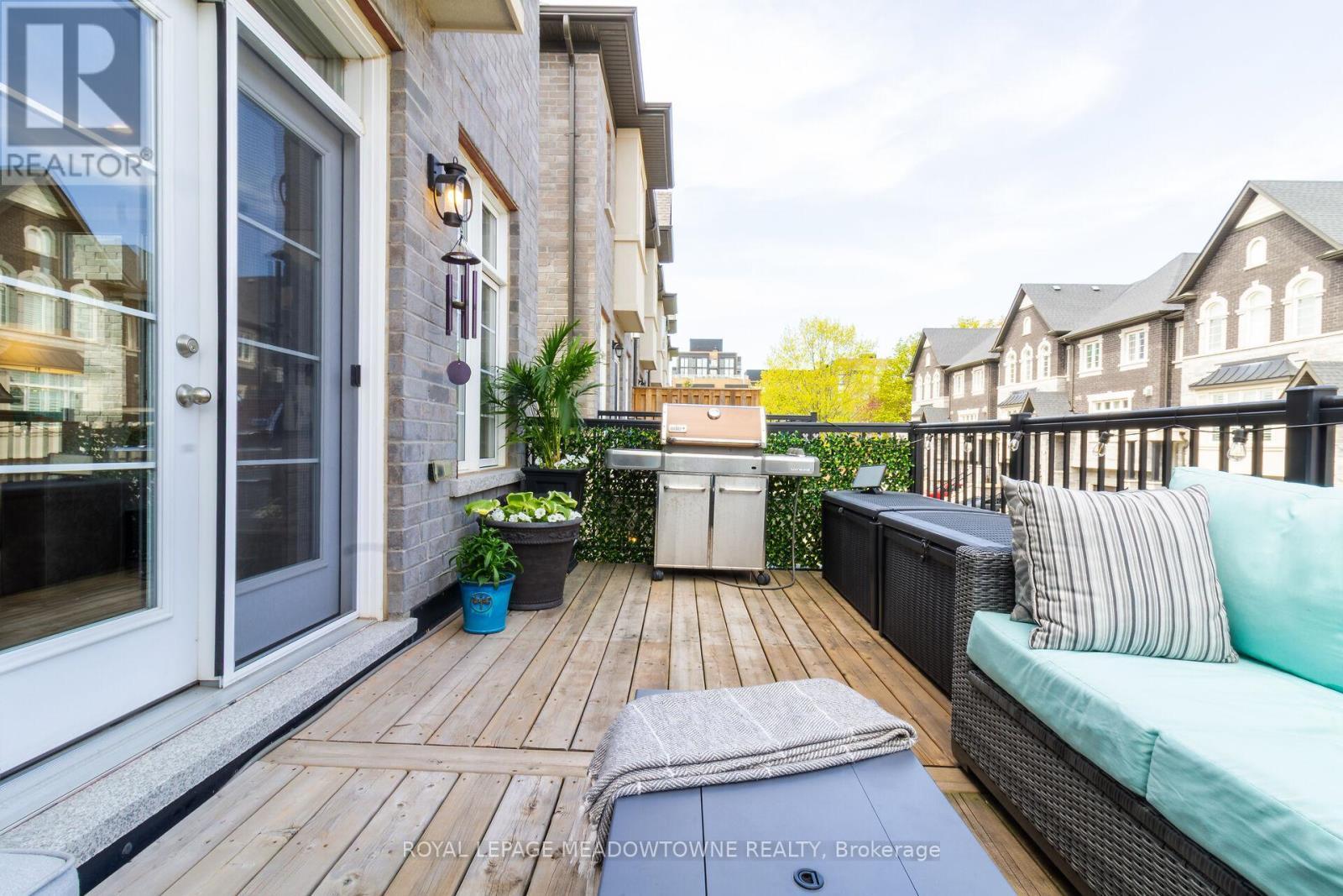 












2281 KHALSA GATE

,
Oakville,




Ontario
L6M1P4

