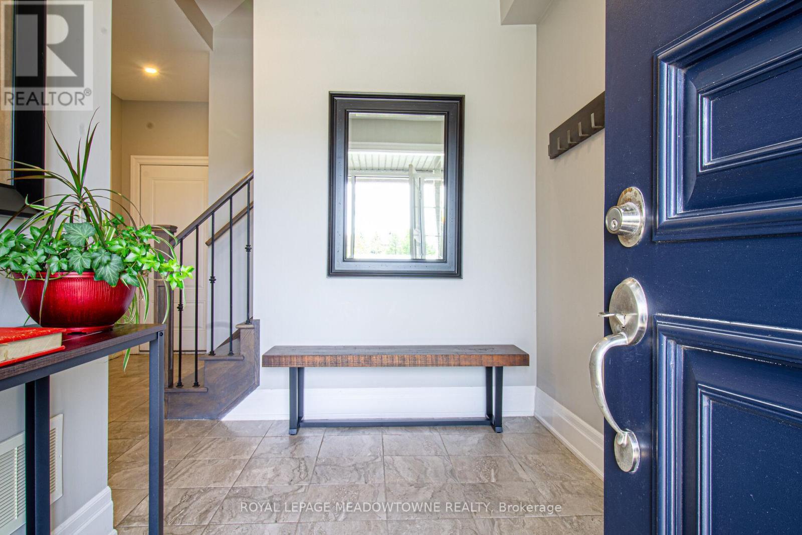 












2281 KHALSA GATE

,
Oakville,




Ontario
L6M1P4

