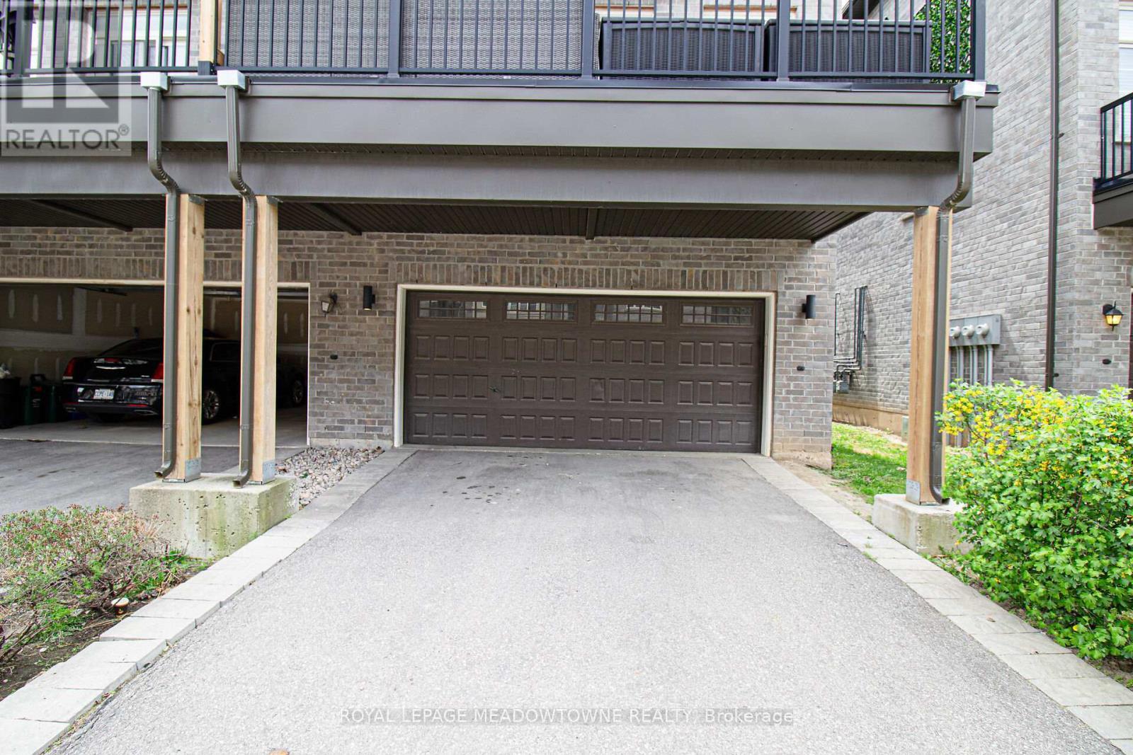 












2281 KHALSA GATE

,
Oakville,




Ontario
L6M1P4


