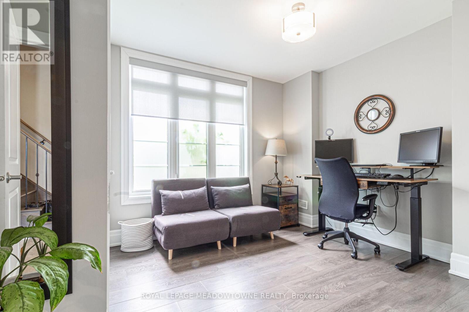 












2281 KHALSA GATE

,
Oakville,




Ontario
L6M1P4

