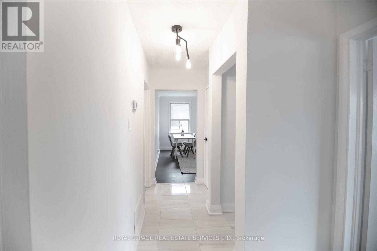












1010 CALEDONIA ROAD

,
Toronto,




Ontario
M6B3Z1

