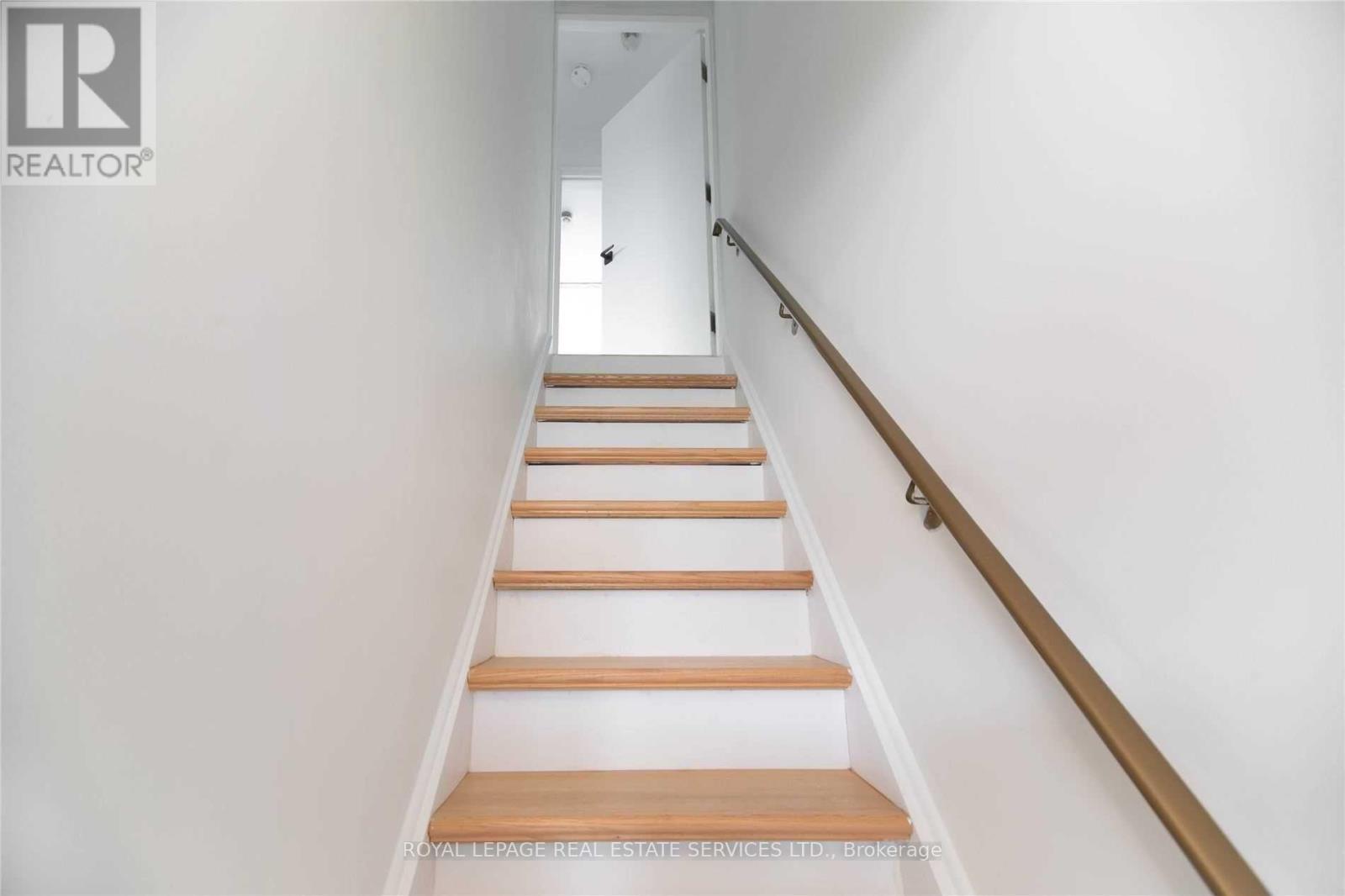 












1010 CALEDONIA ROAD

,
Toronto,




Ontario
M6B3Z1

