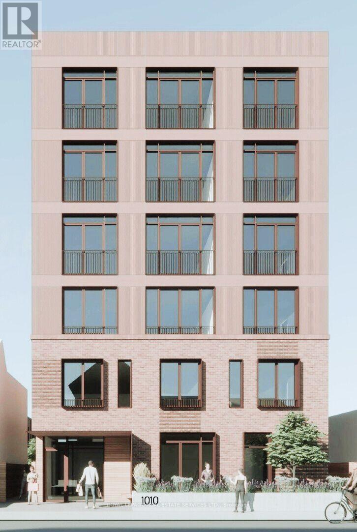 












1010 CALEDONIA ROAD

,
Toronto,




Ontario
M6B3Z1

