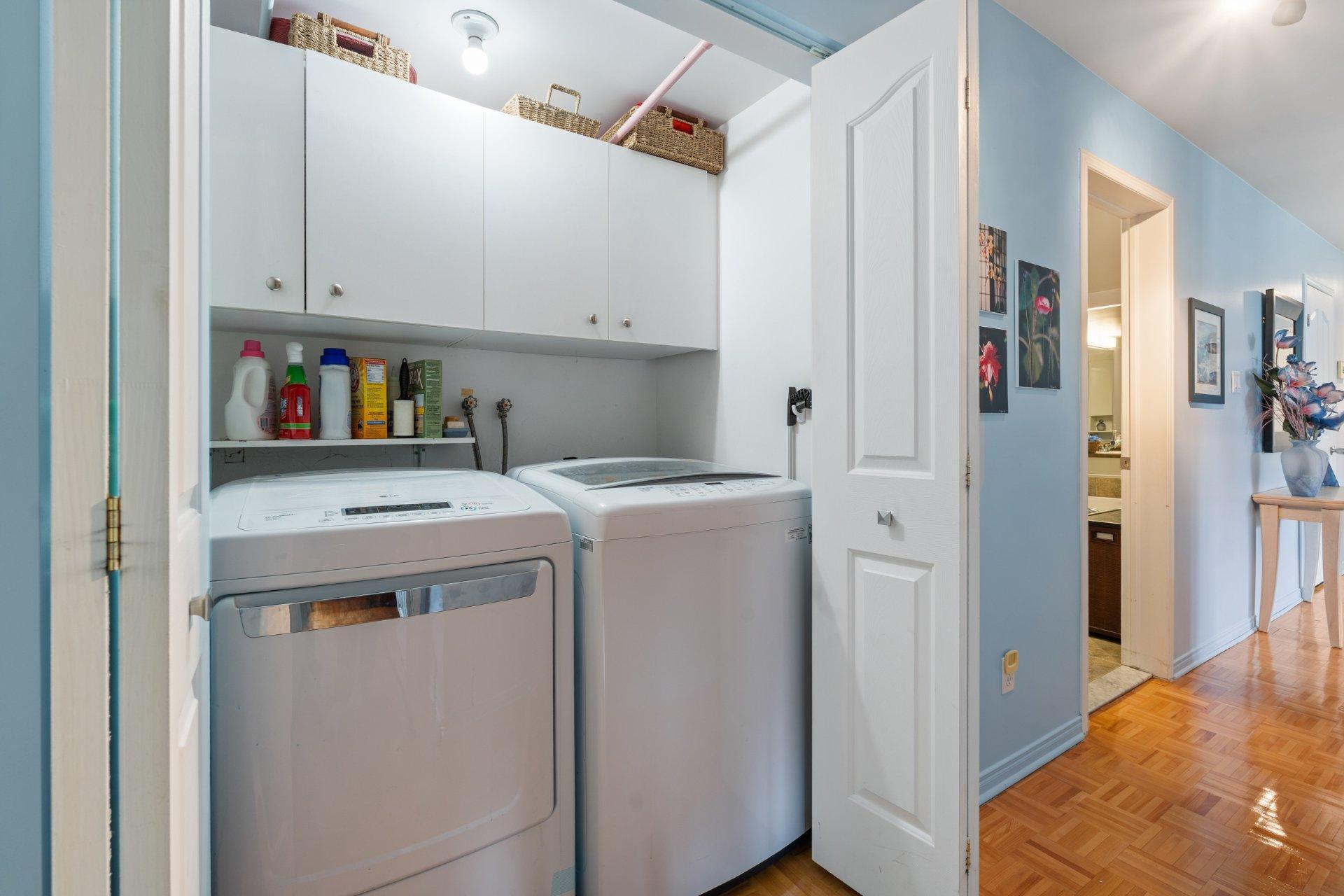 









2575


Boul. Jacques-Marcil

, 101,
Longueuil (Saint-Hubert),




QC
J3Y9E4

