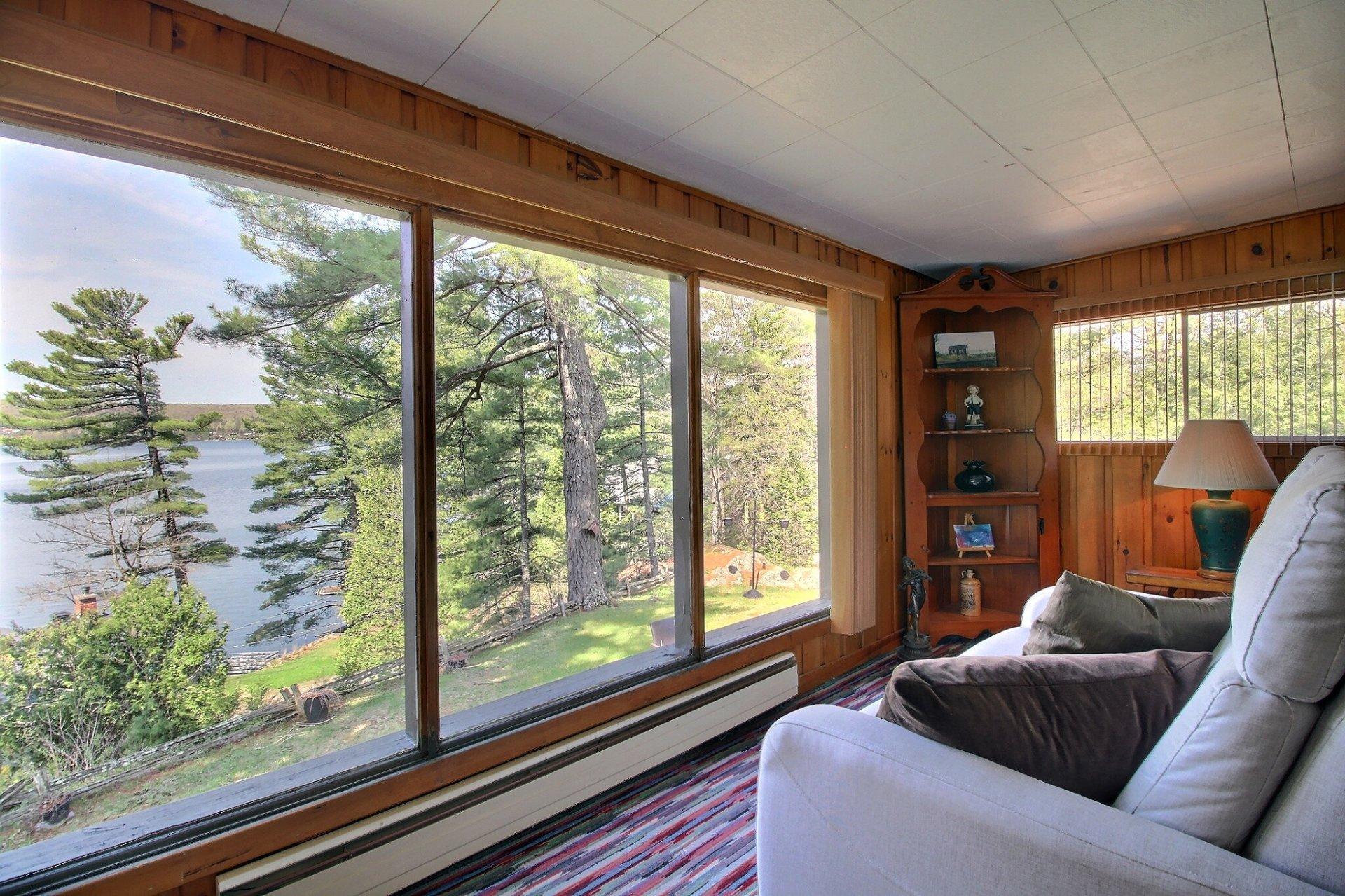 









23


Ch. du Rivage

,
Austin,




QC
J0B1B0

