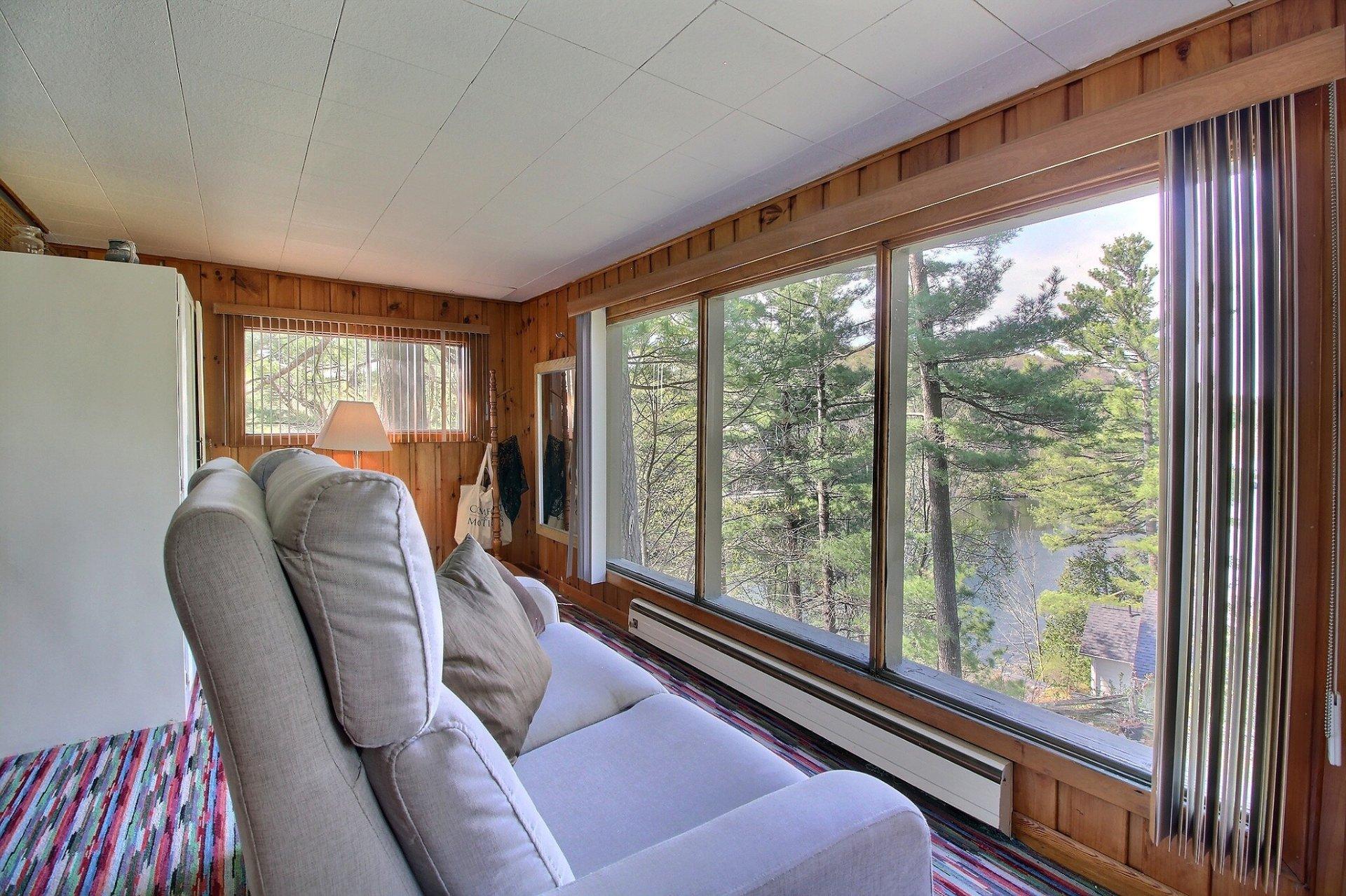 









23


Ch. du Rivage

,
Austin,




QC
J0B1B0

