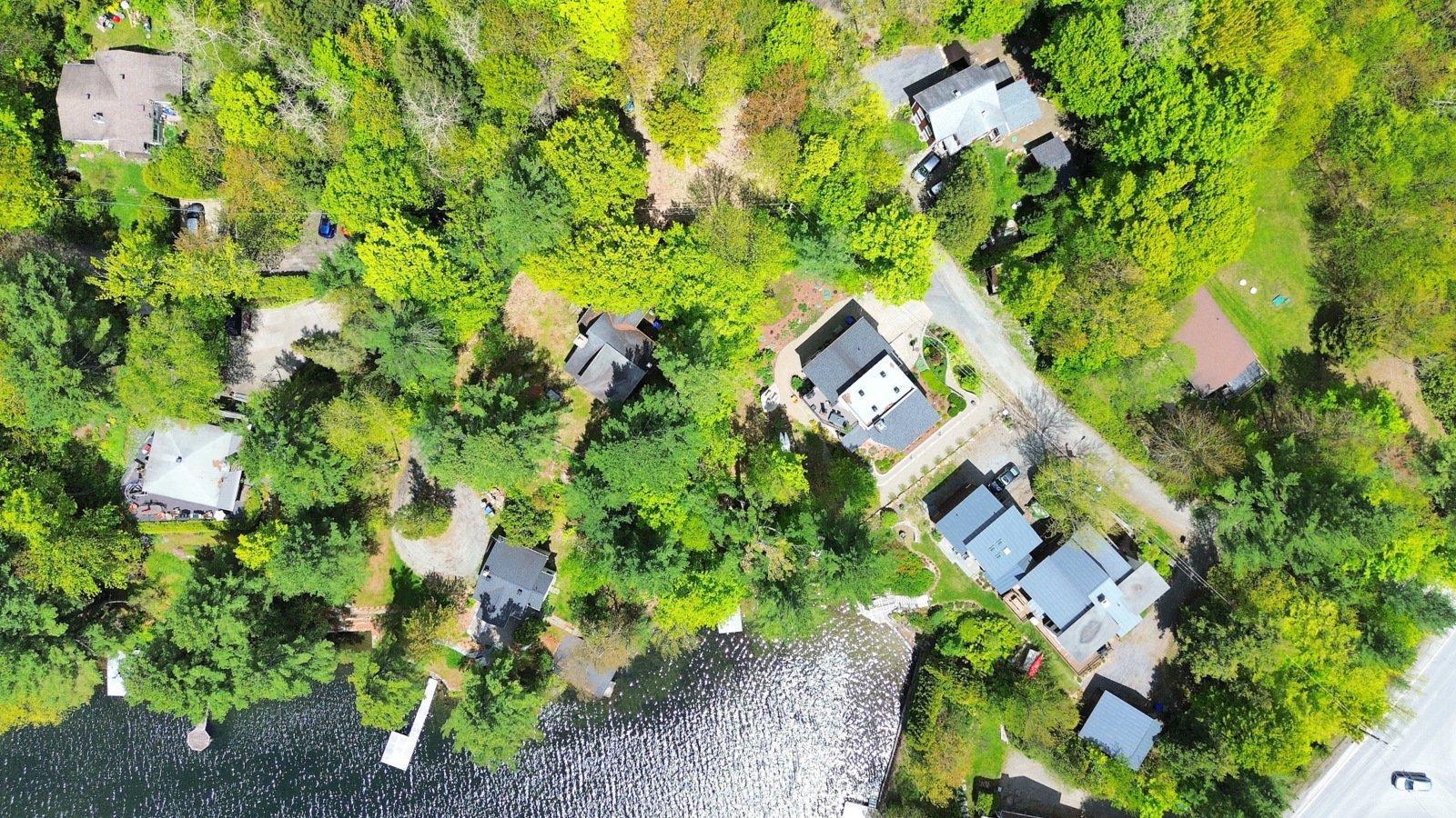









23


Ch. du Rivage

,
Austin,




QC
J0B1B0

