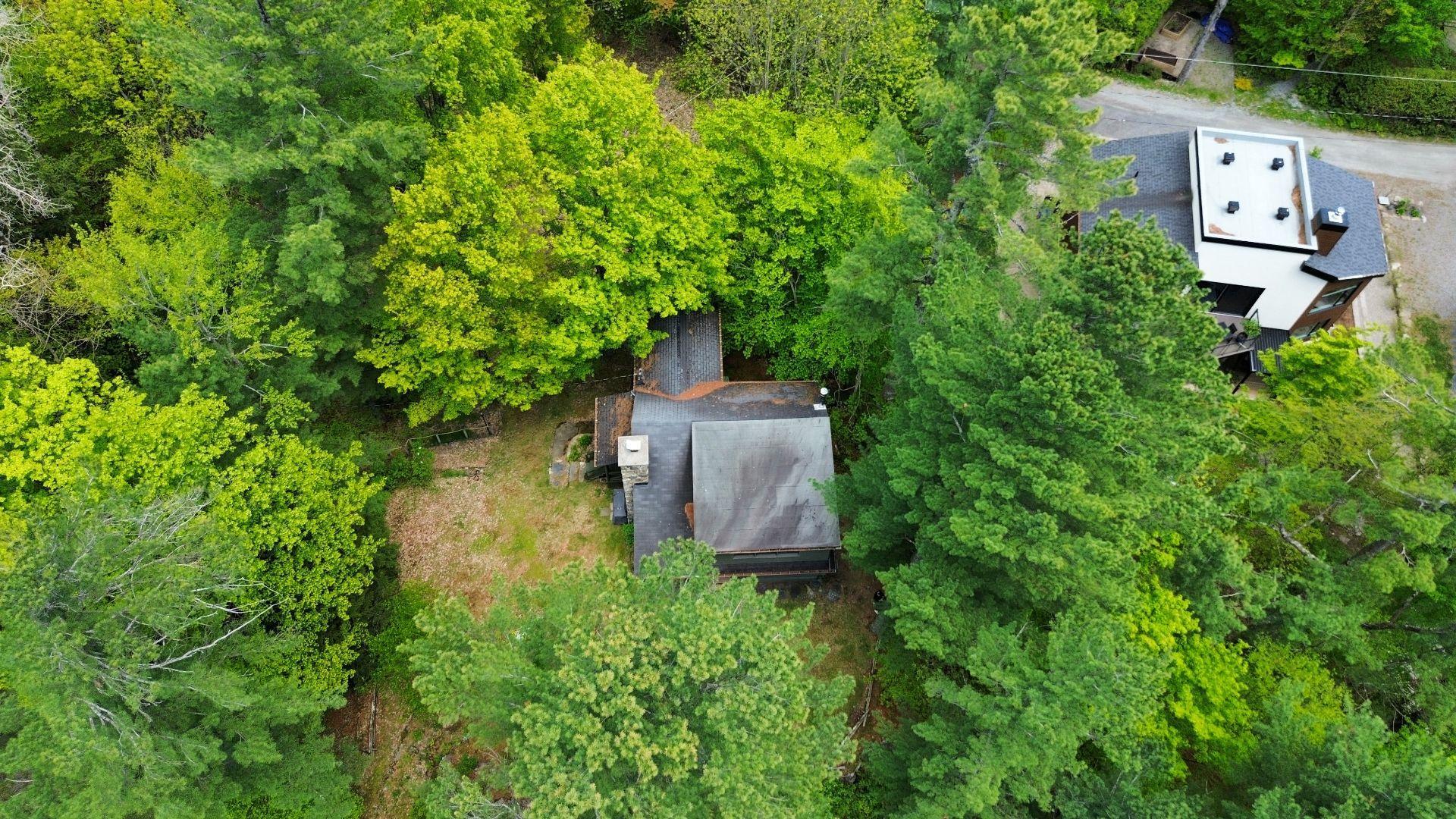 









23


Ch. du Rivage

,
Austin,




QC
J0B1B0

