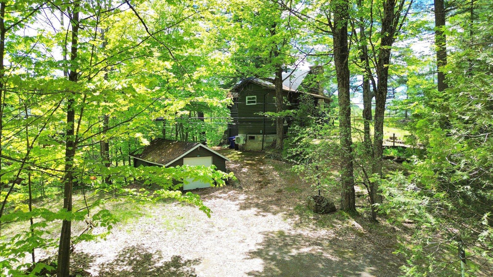 









23


Ch. du Rivage

,
Austin,




QC
J0B1B0

